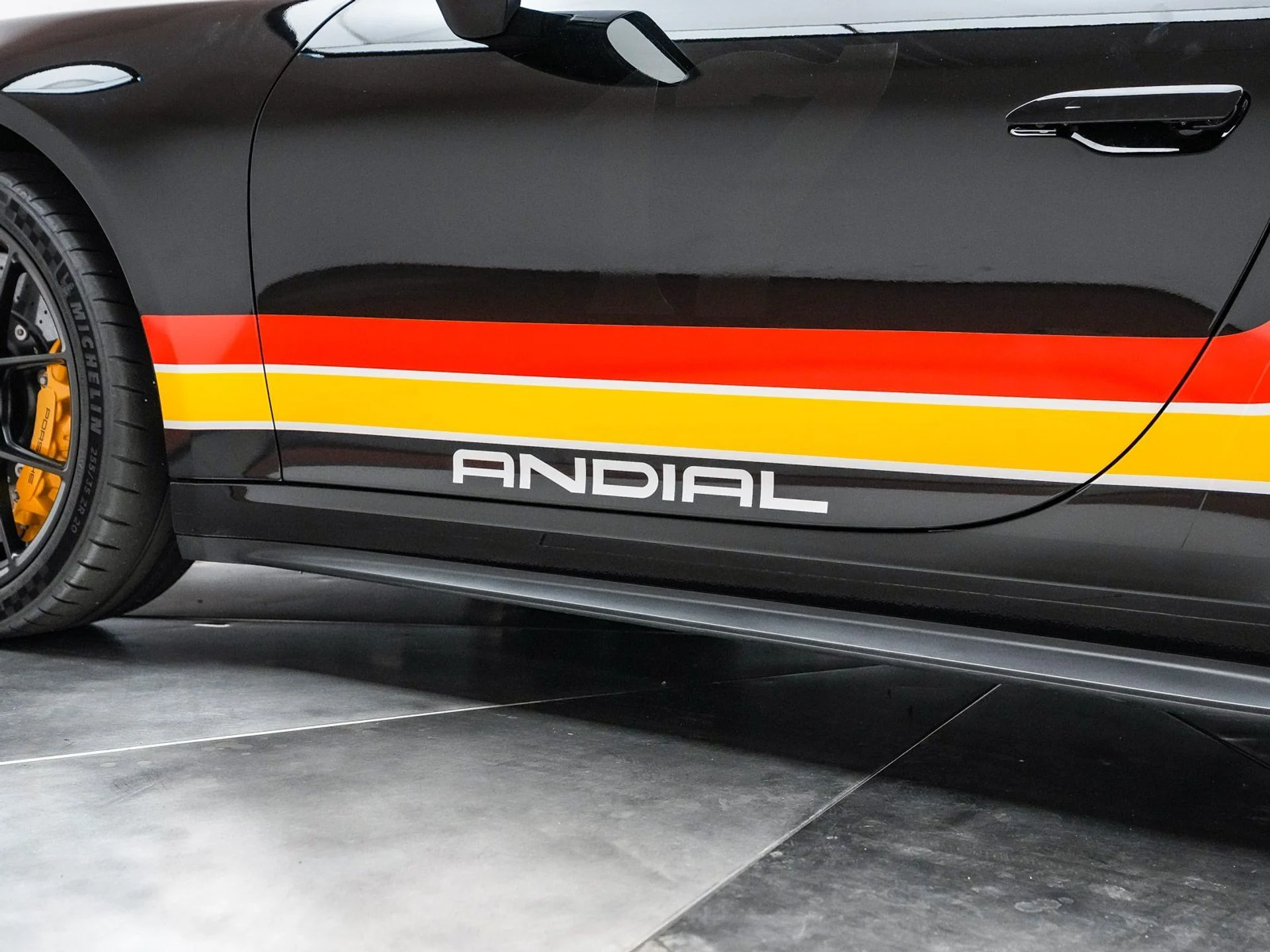 mph012_407141220_a48891e8898cd3a0b027f96fe990af83x_82fae763b2