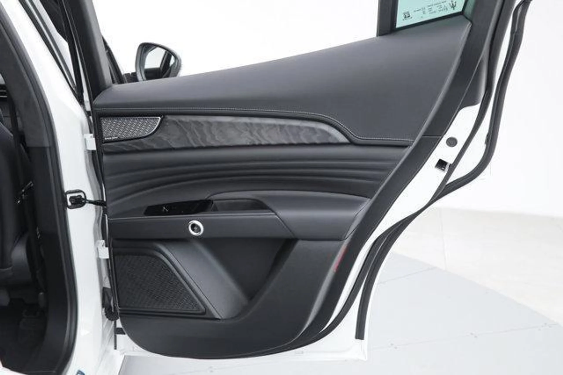 mph012_4072625598_Gv_EV_7dh_Zx_YA_Xd_a_Xfg_VH_v_Xv_Nvk_ab13954e31