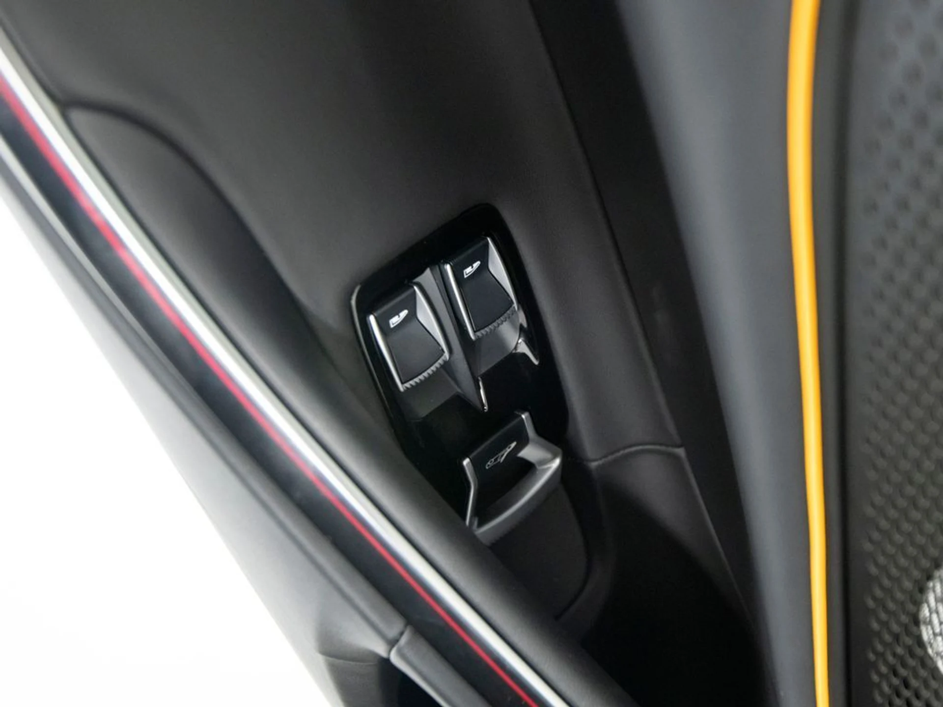 mph012_4074985928_01b5abf1628a6aa9526b4c709104a74ax_dd9f00ed15