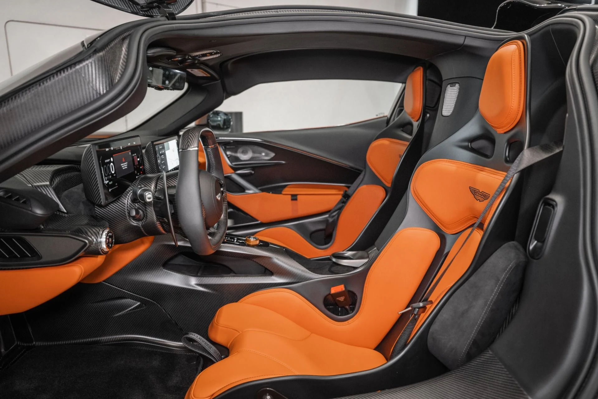 mph012_4075220573_New_2026_ASTON_MARTIN_VALHALLA_1775445551_1f5e81bb31