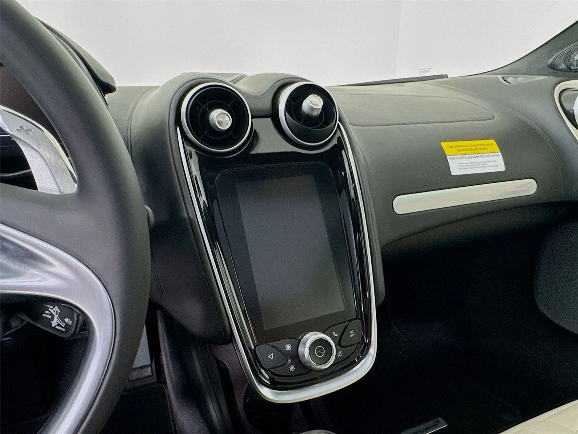 mph012_4081780961_8ca56475809556a990c6afa54e6bcff3x_074e136350