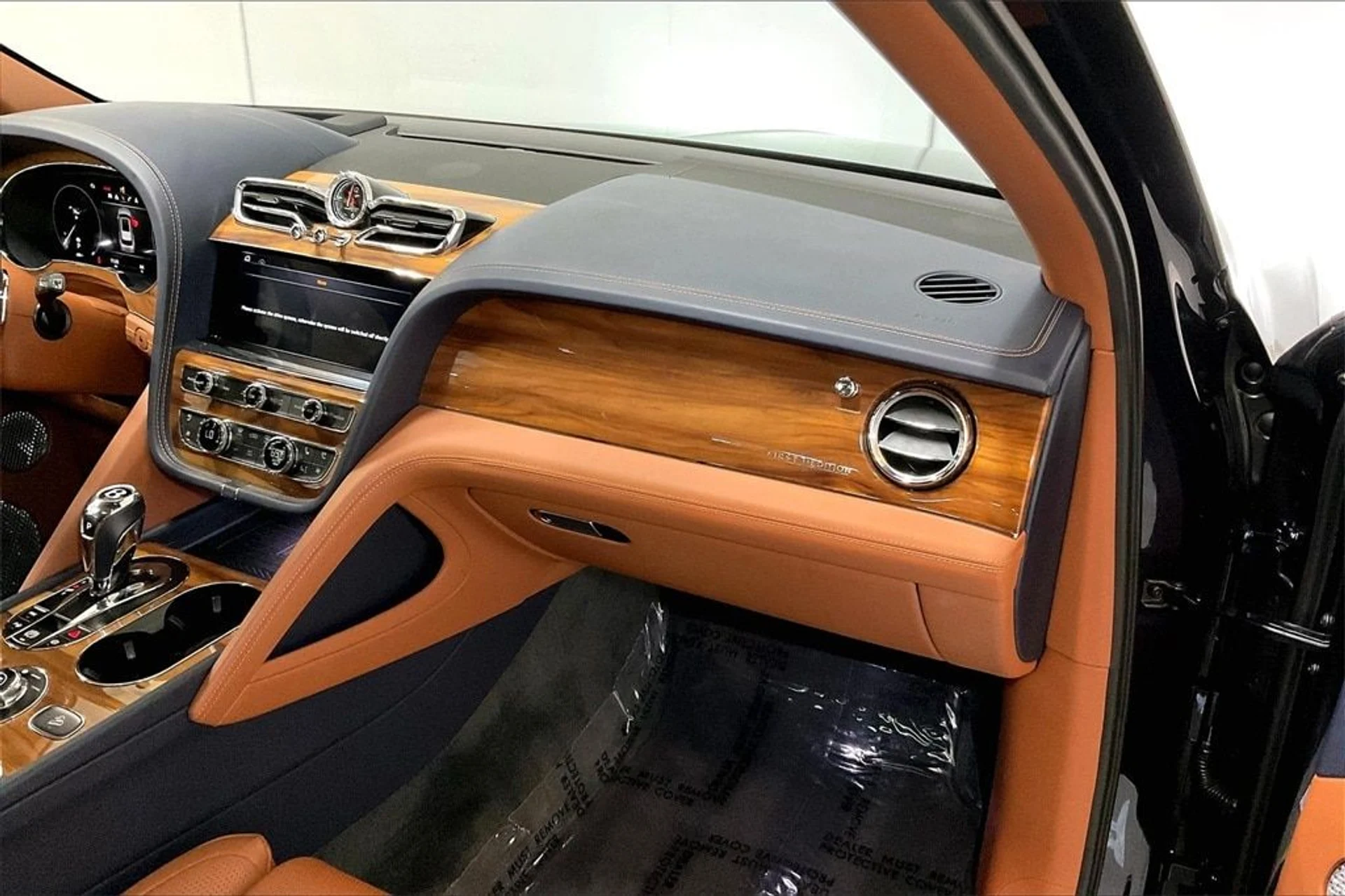 mph012_4088382474_b4cbd5465561de1b800723aab3e47865x_d277486b8b