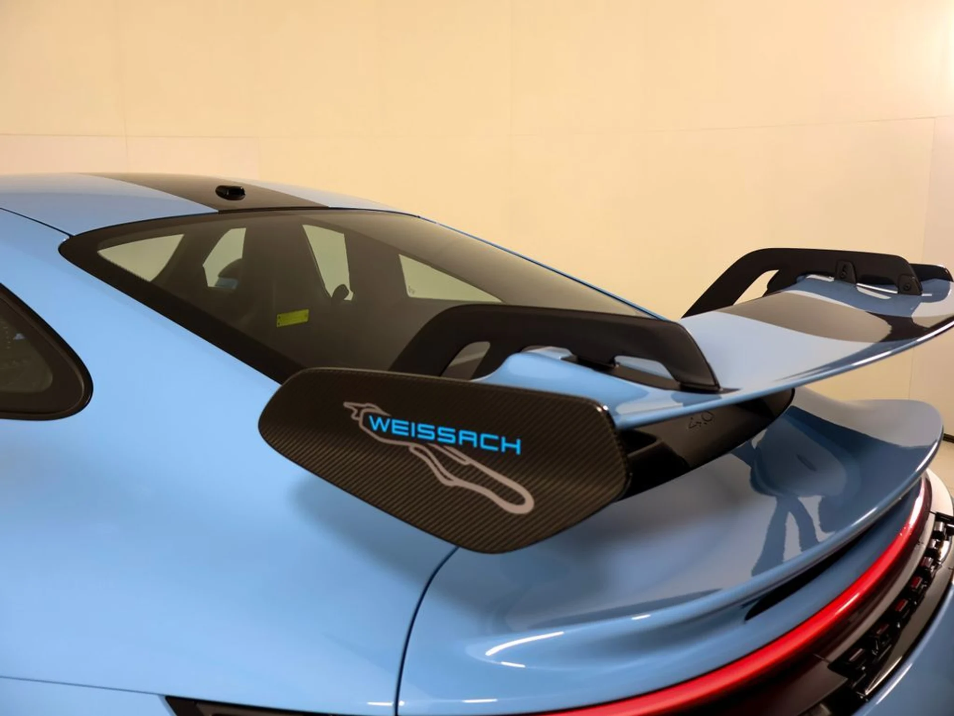 mph012_4088977626_cfa90f1eb74ce792c1ed98c71263b6ccx_72bc50207d