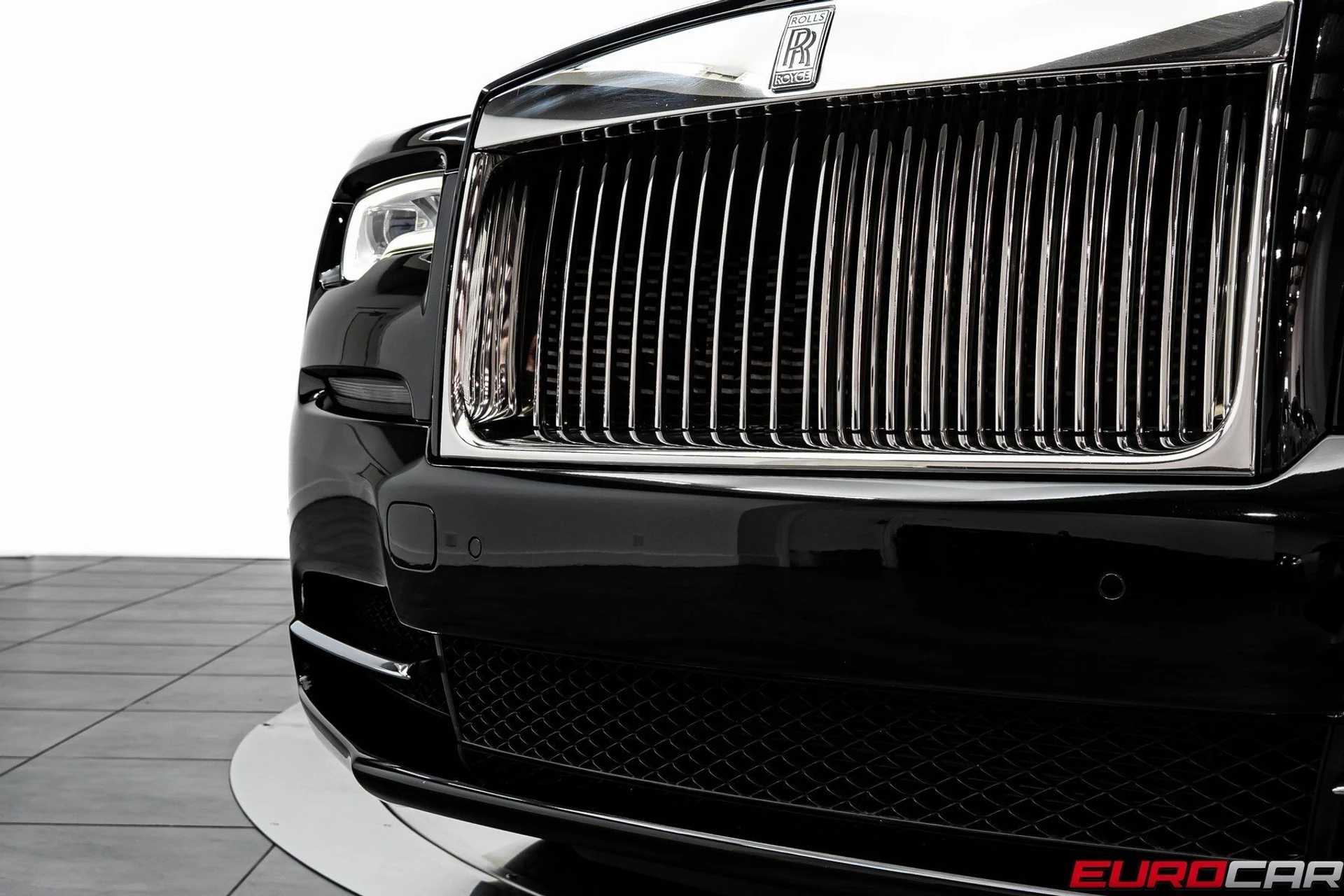 mph012_4092347451_image_13_5e1e2b63e3