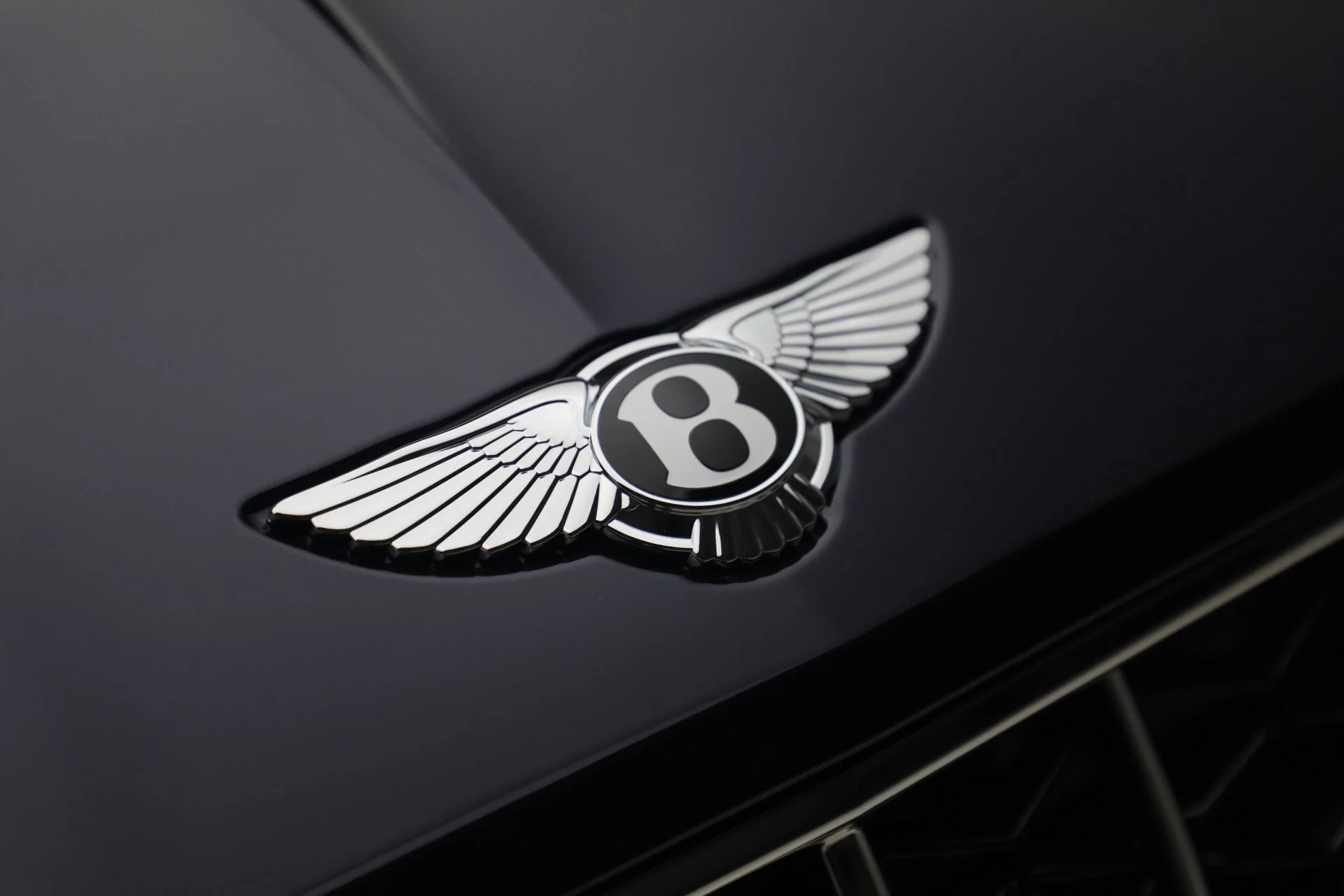 mph012_409941255_New_2026_Bentley_Continental_GT_Azure_1781553317_41f86c8923