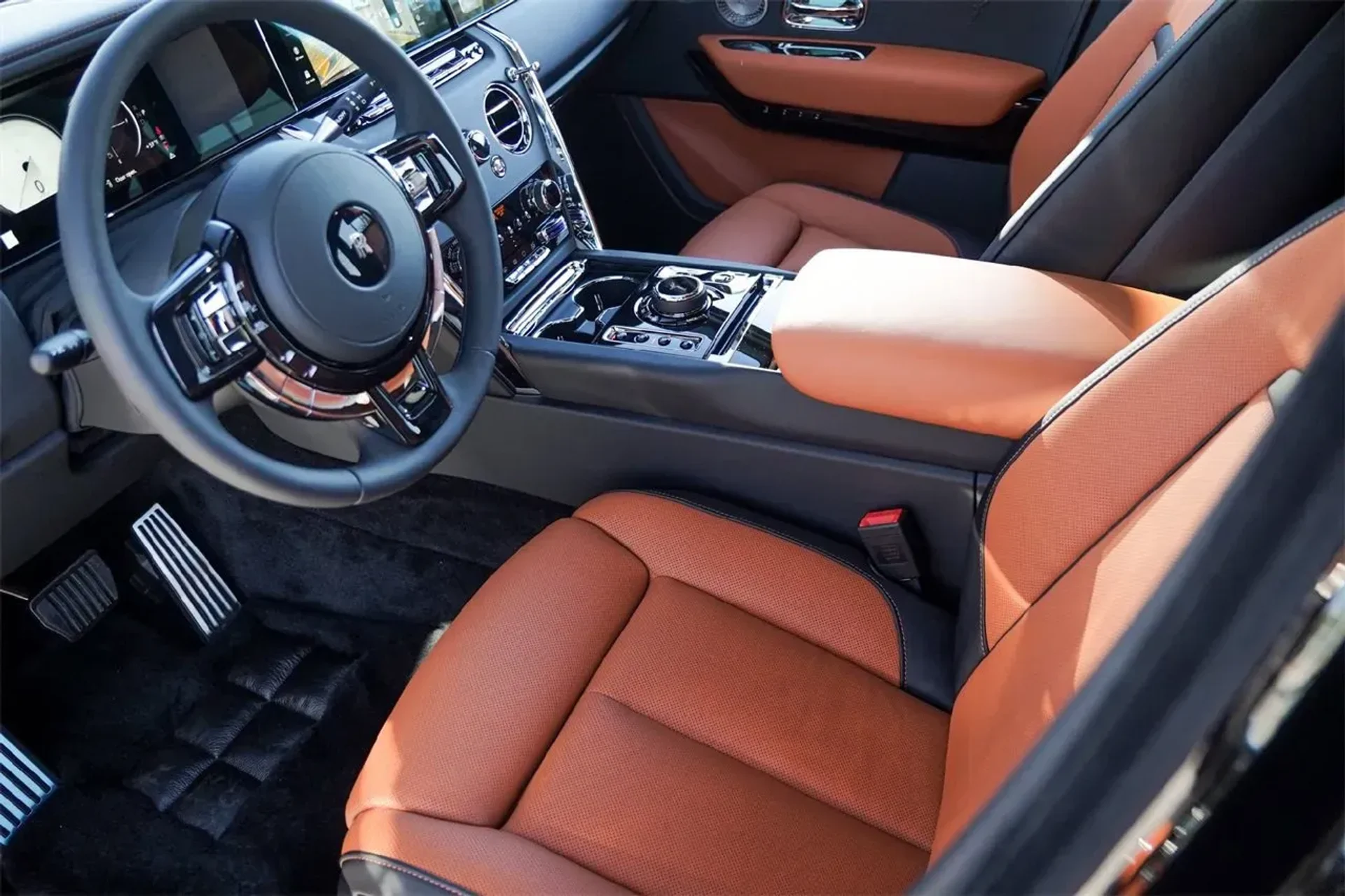 mph012_41004897_fff281ea24224b8783a32b7b004249cf_feb5f068a5