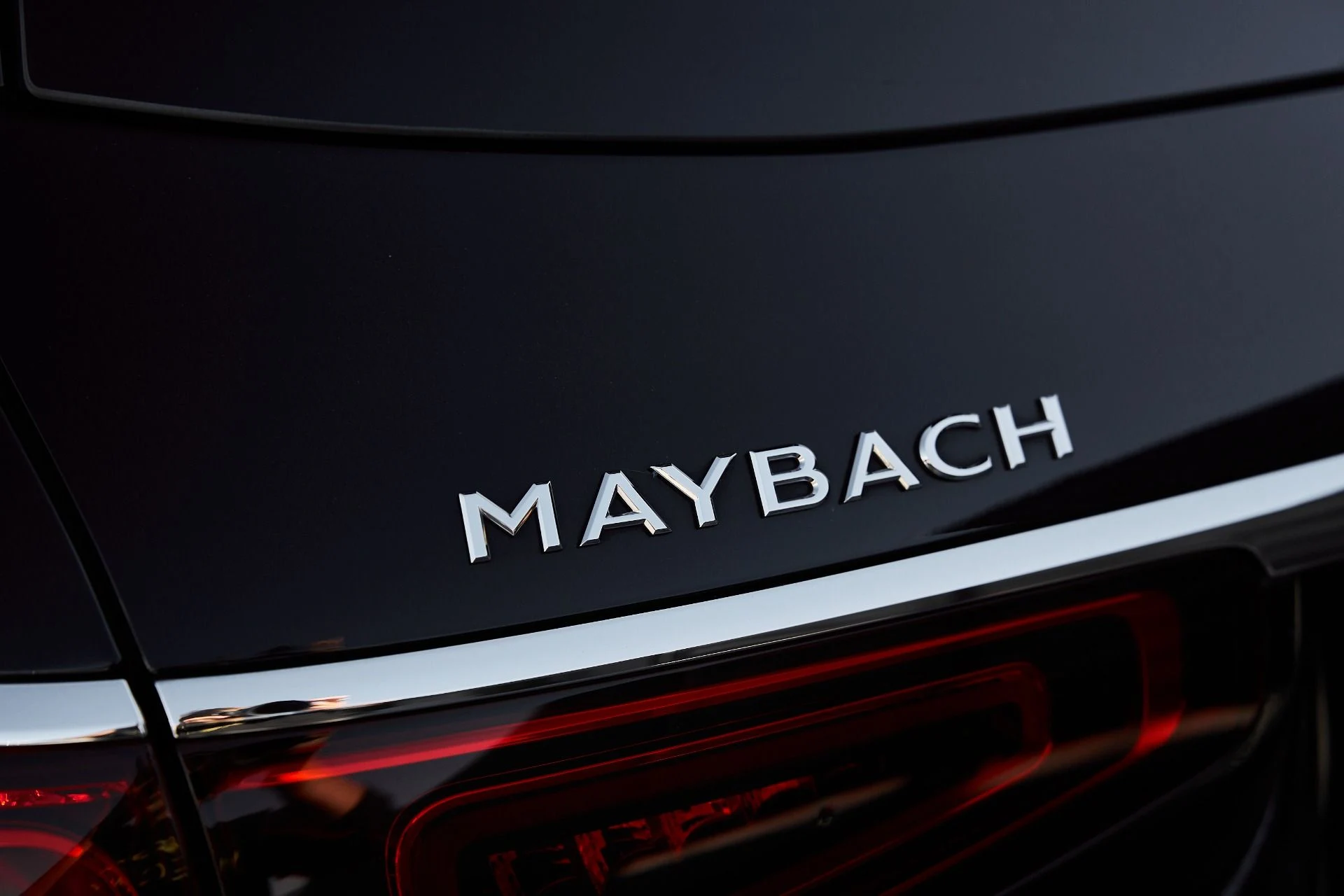 mph012_410099787_Used_2021_Mercedes_Benz_GLS_Maybach_GLS_600_1761357274_072556dcb6