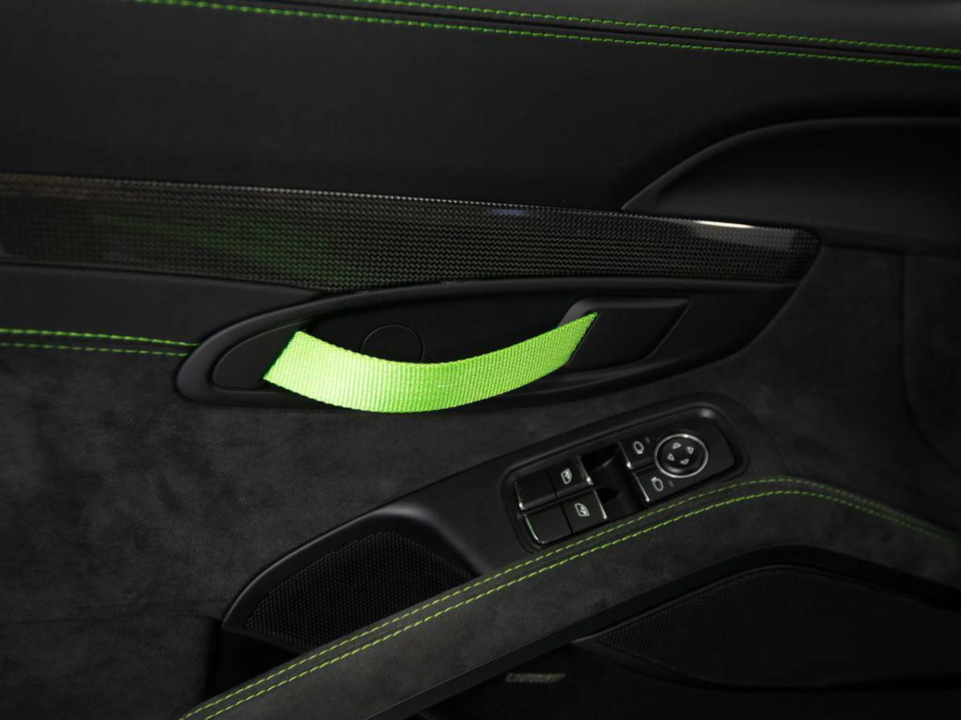 mph012_4103320184_se8k_Ar7_bzh_Tig_B_Wi_T_Yvs_Qupq_FY_e4973bcfe2