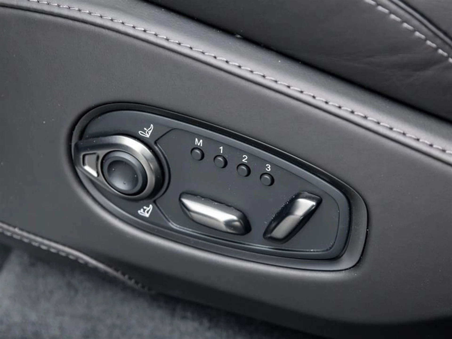 mph012_4104092678_4qcq3xm2_edf056c27d