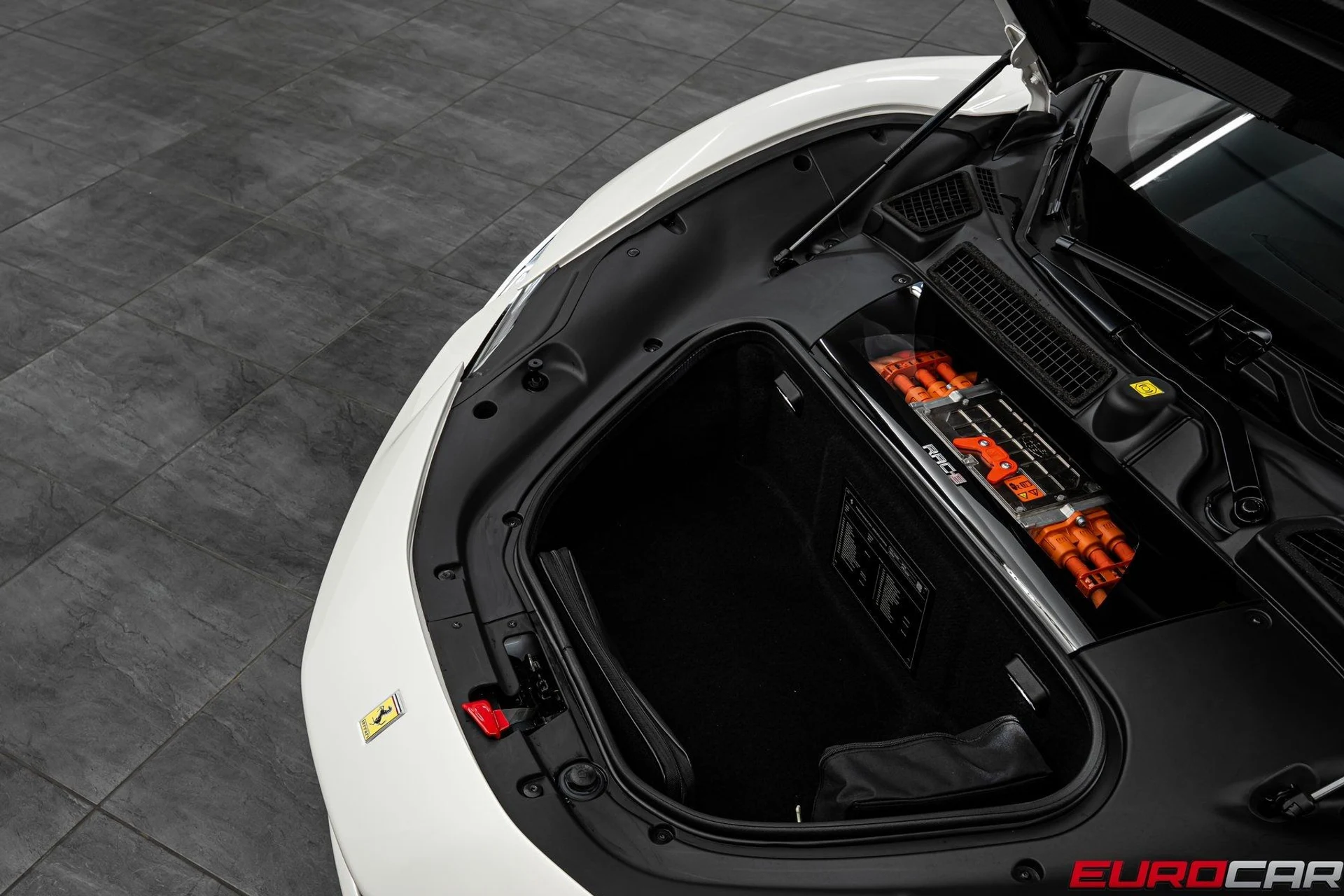 mph012_410601494_image_13_e06d1c5b4e