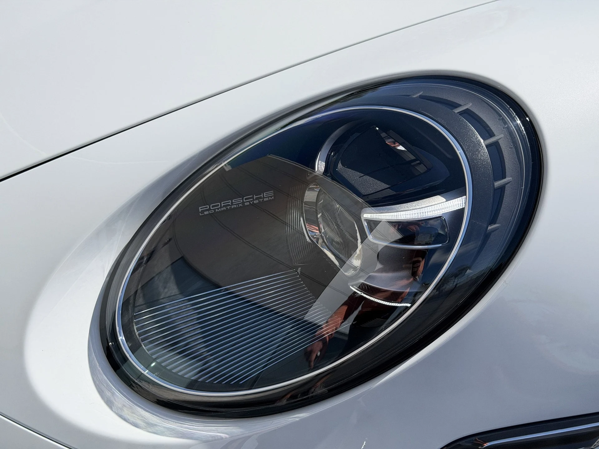 mph012_41087908_70f5128d52202484f50634913af34c5dx_0414fc2f81