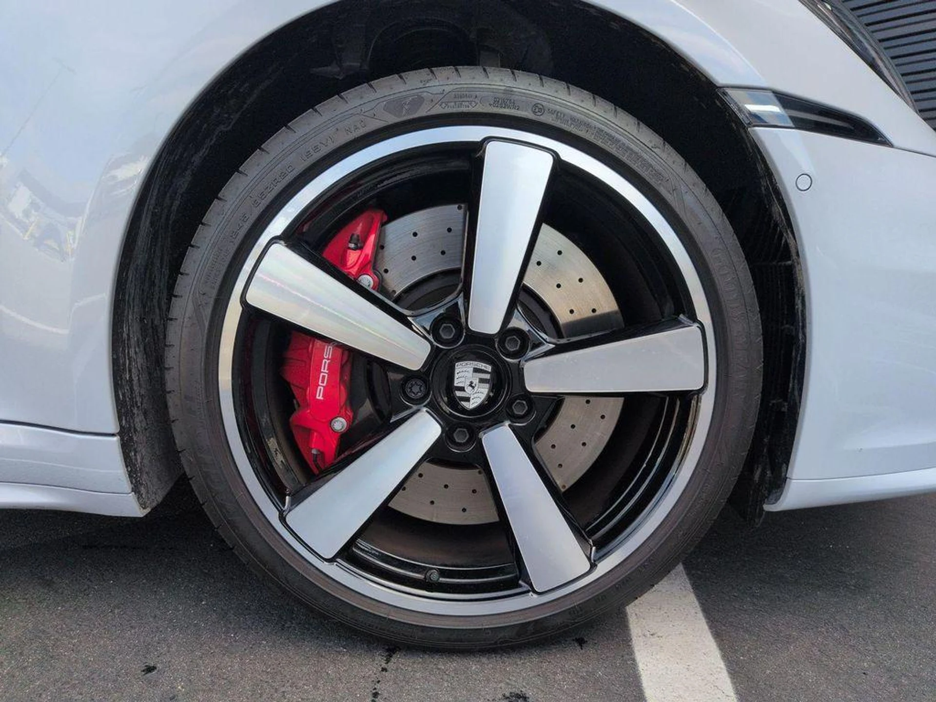 mph012_4128426651_x1_G2_Pyk_Fkujwy0vv_Yb_EB_Isym3_HU_7a13ee7275