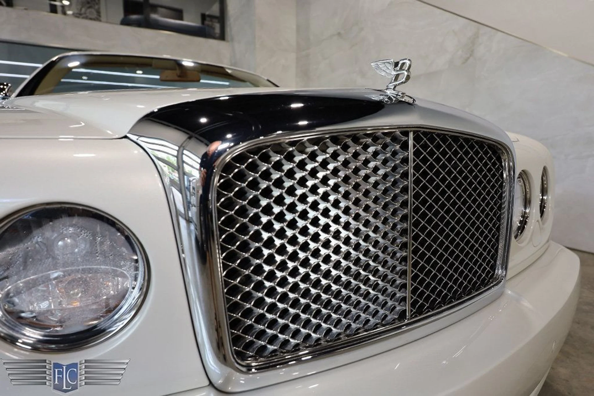 mph012_41444348_used_2010_bentley_azure_tconvertible_9689_22574902_13_1024_8256800b2b