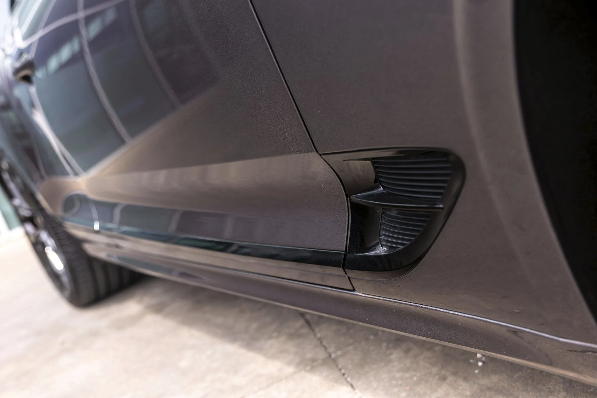 mph012_4144571960_Hi_Tech_Luxury_Imports_LLC_SCBDG_4_ZGXRC_016161_image_12_ea5ba3b011