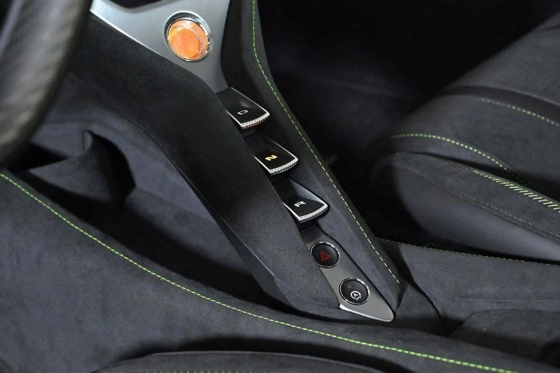 mph012_414975432_new_2025_mclaren_750s_coupe_11350_22854646_12_1024_3312debcb1