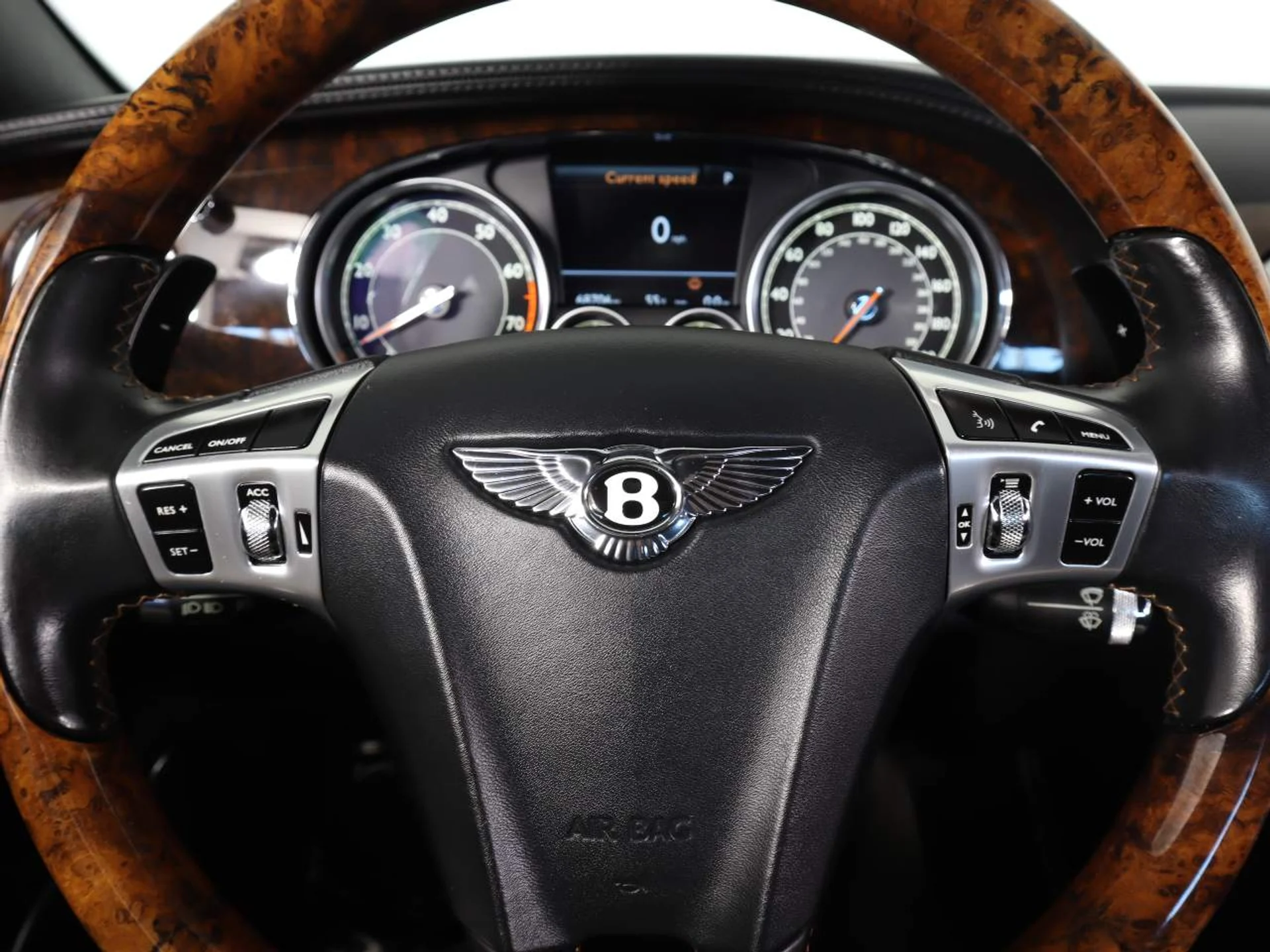 mph012_4157706021_e6244360b025f7226aa2597009be7fde_1d82462249