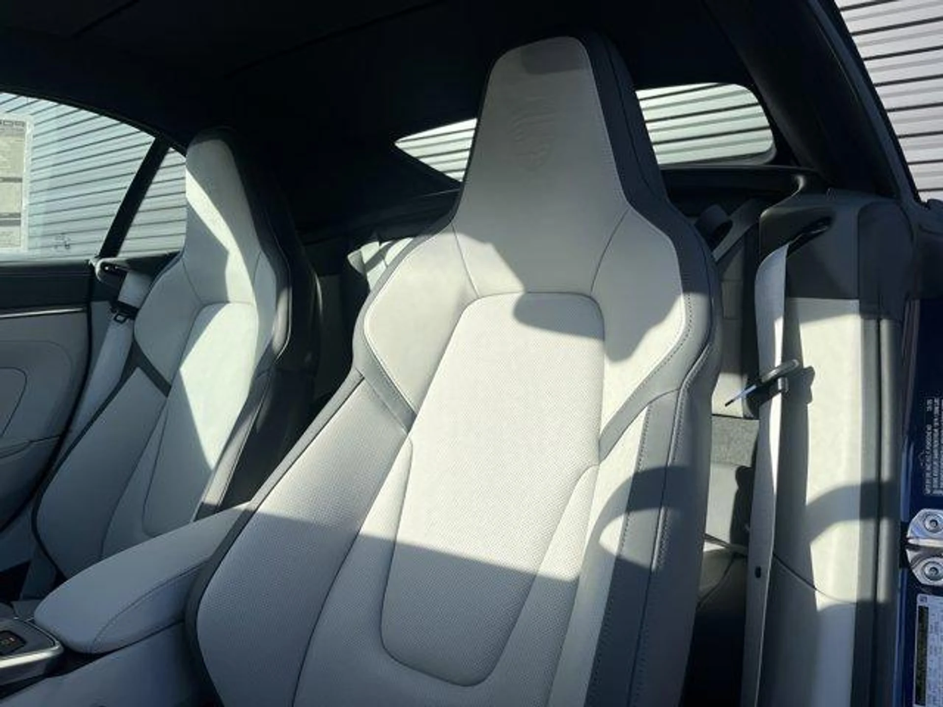 mph012_4158297319_RE_8_MF_5_YT_9u3_Xja2_U1y_Pau_Wi_QR_Yk_9f5804081e