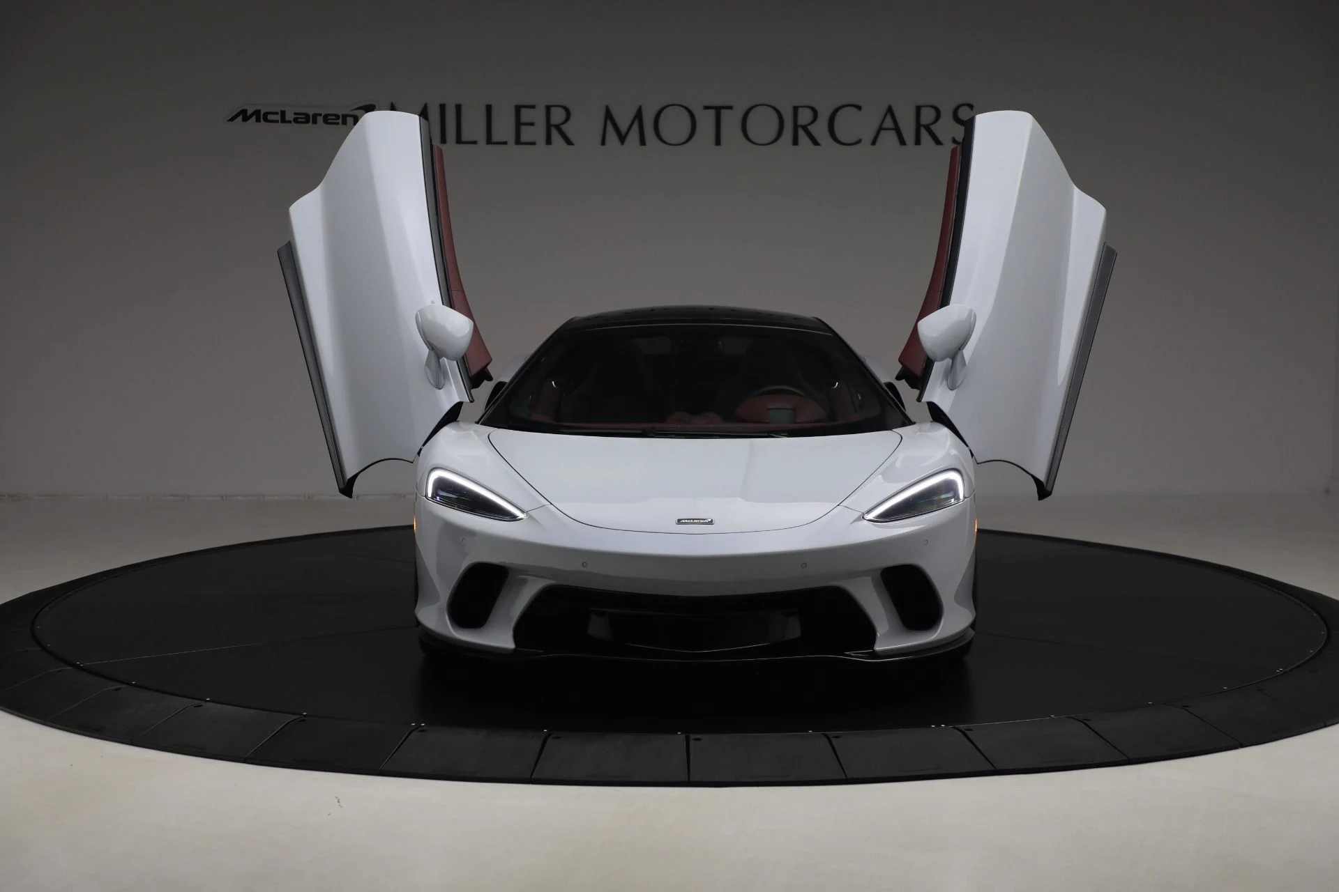 mph012_4158857829_Used_2023_Mc_Laren_GT_Luxe_c76b22fe55