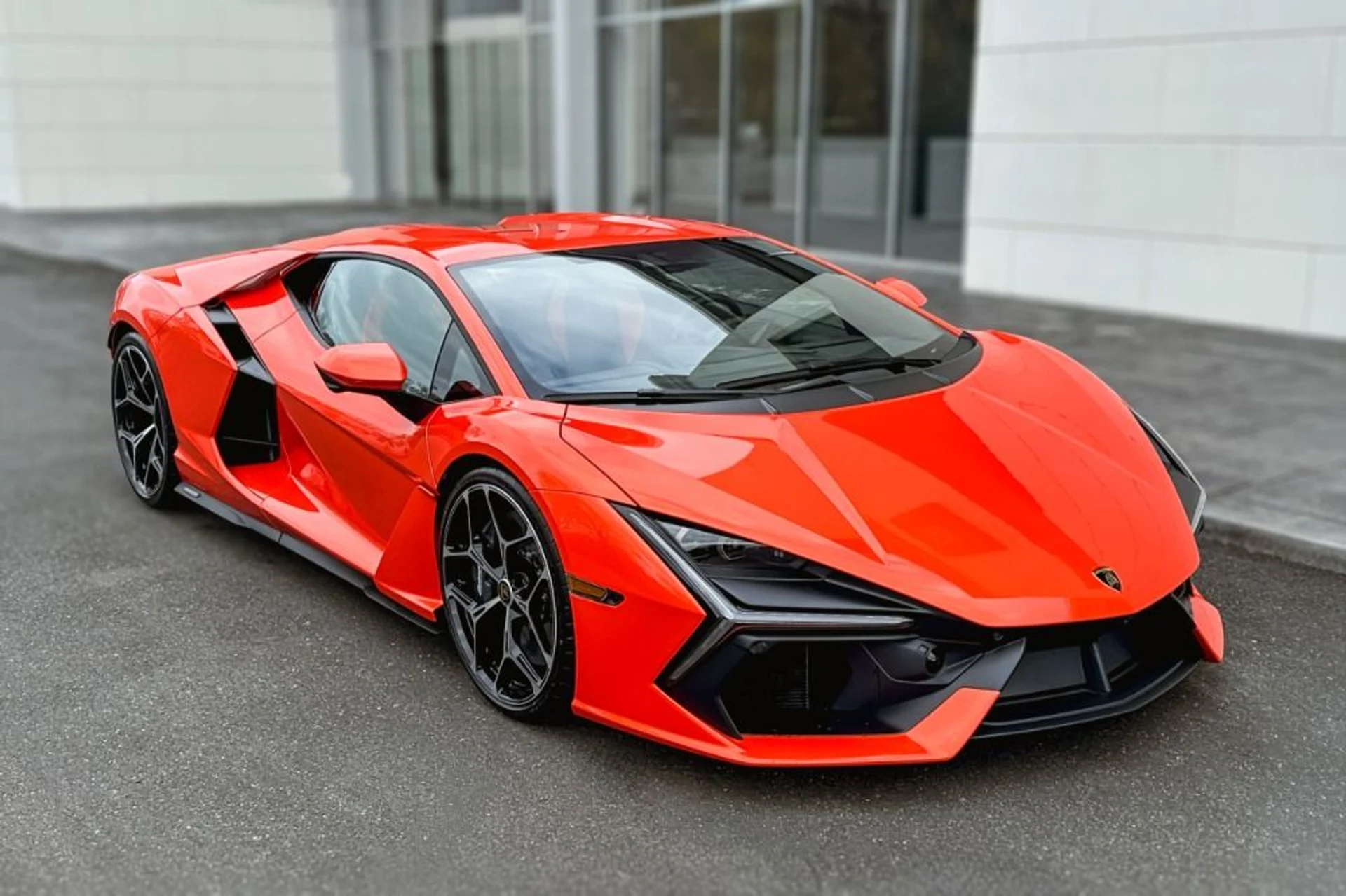 mph012_4160879559_New_2026_Lamborghini_Revuelto_1777983135_934e2fab2f