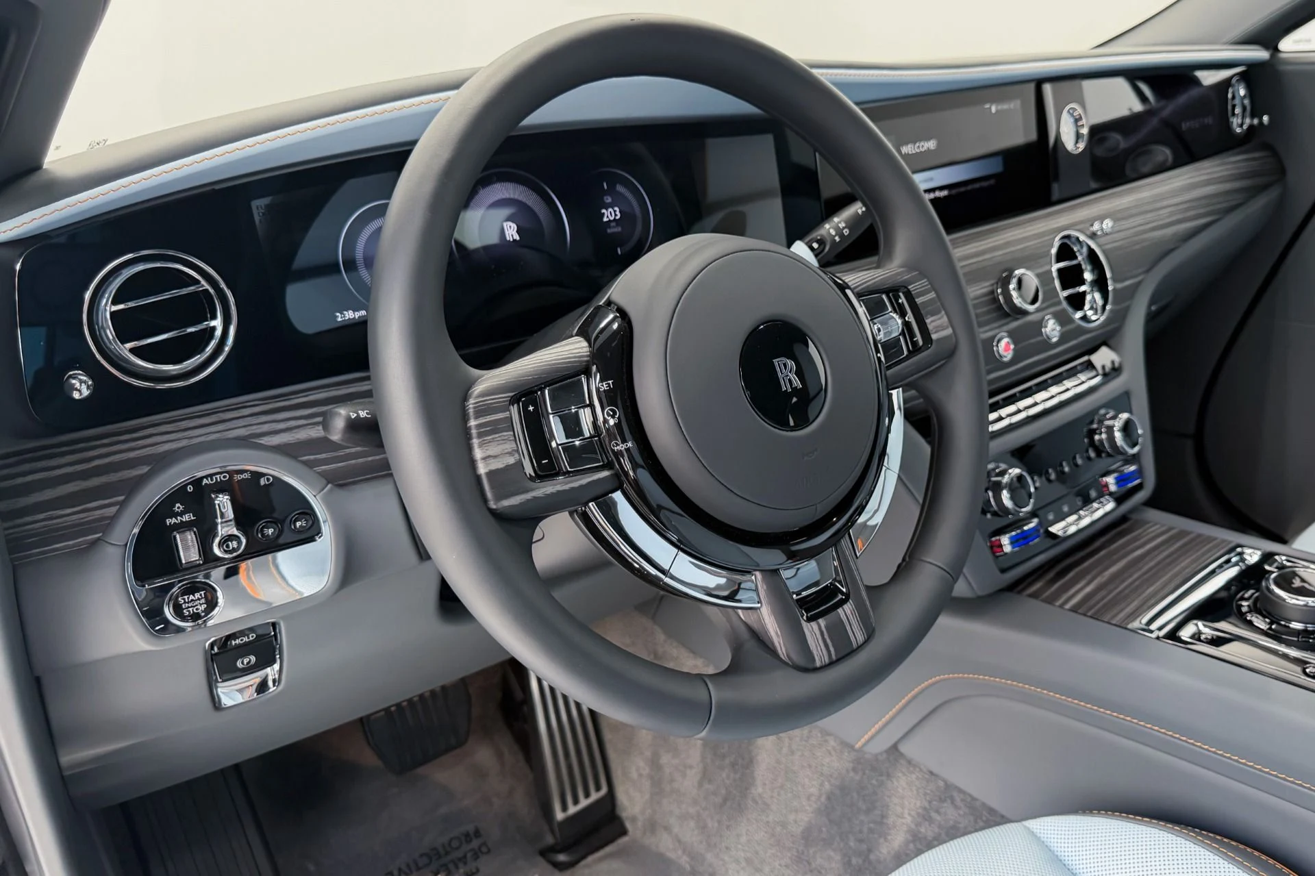 mph012_4166614809_Used_2024_Rolls_Royce_Spectre_Launch_Package_Low_Miles_Canadel_Paneling_1782413565_33689d6b39