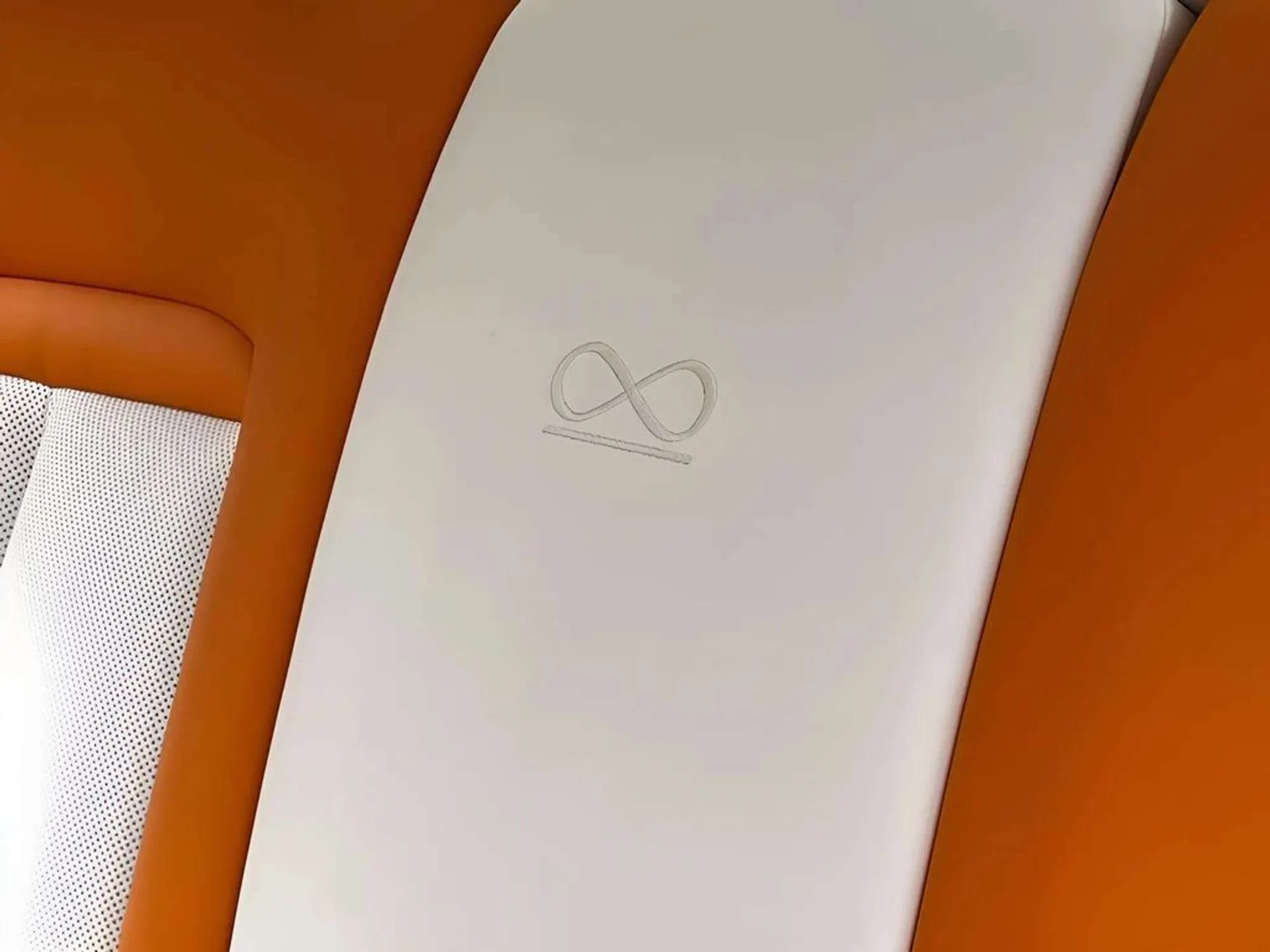 mph012_4169746195_al4tz7fwv52ibi3pzql0e669llko_4a56227e35