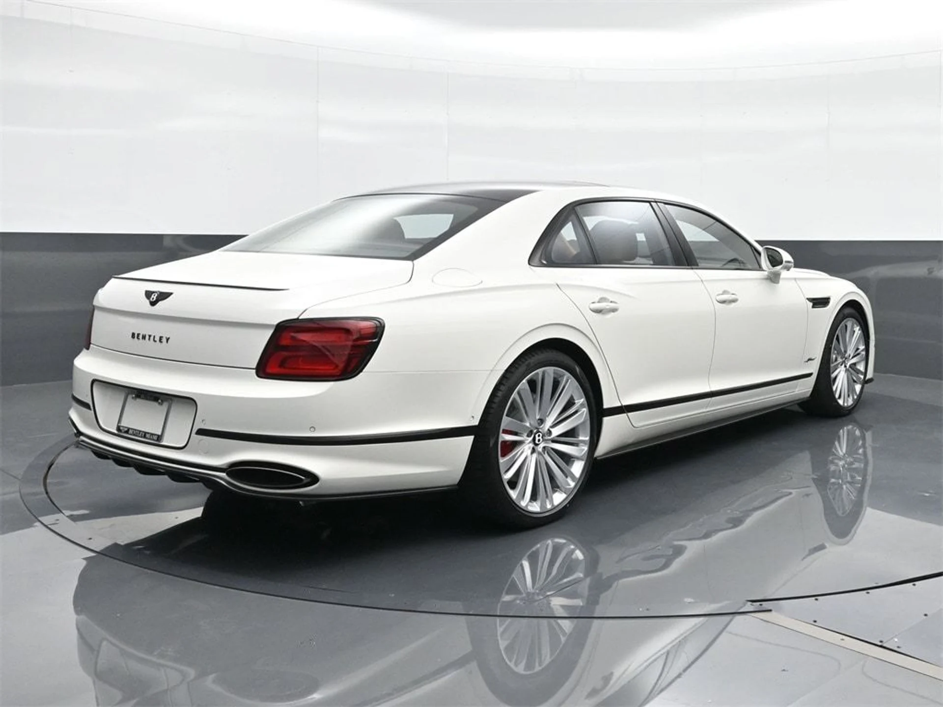 mph012_4170352192_7b97da3d6e446abba5758080c9d72a01x_751c3c6ecc