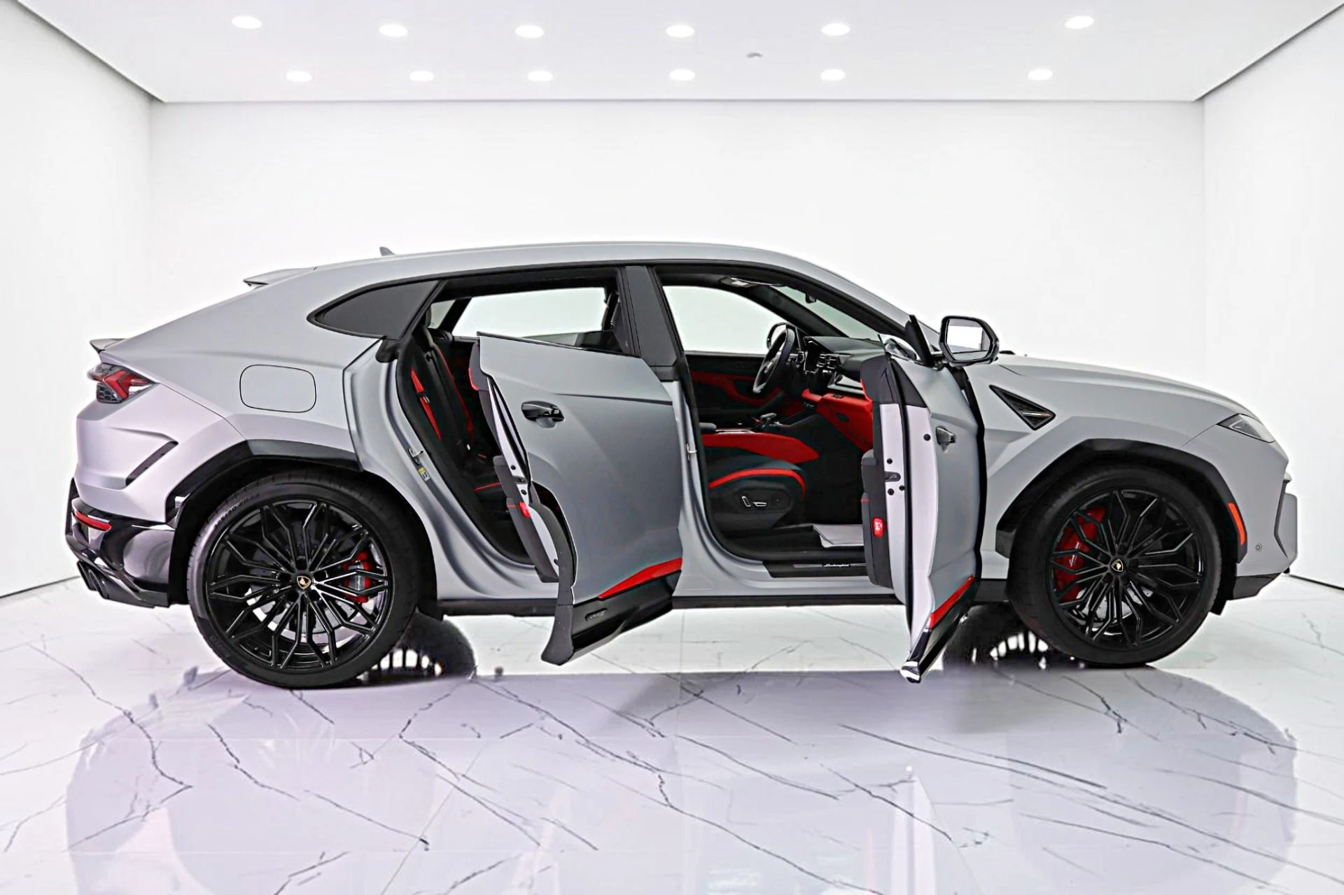 mph012_4173074218_Used_2025_Lamborghini_Urus_SELEASE_OPTIONS_AVAILABLE_5f0324564c