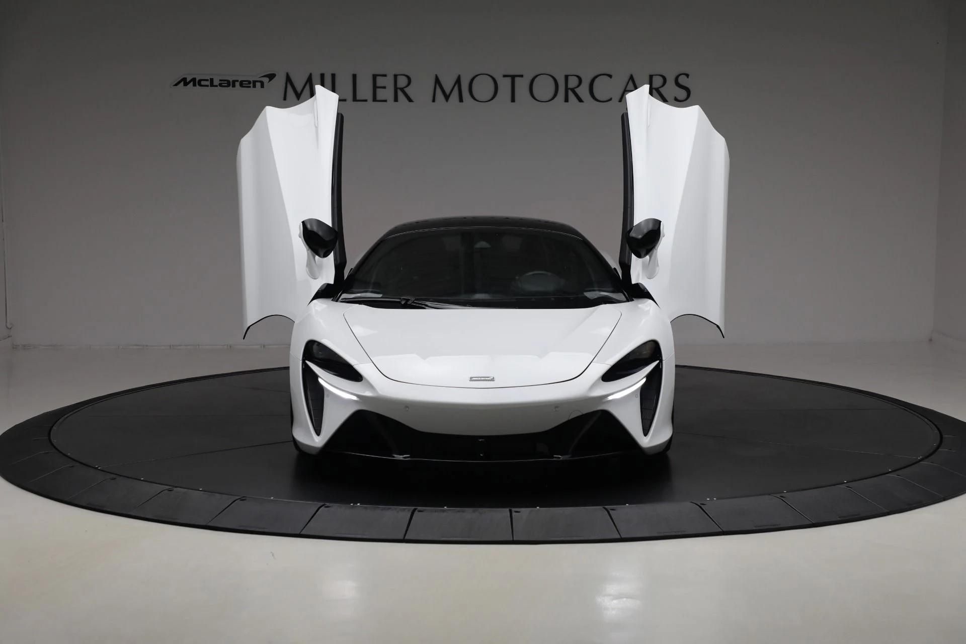 mph012_417325943_Used_2023_Mc_Laren_Artura_Tech_Lux_00307aa416