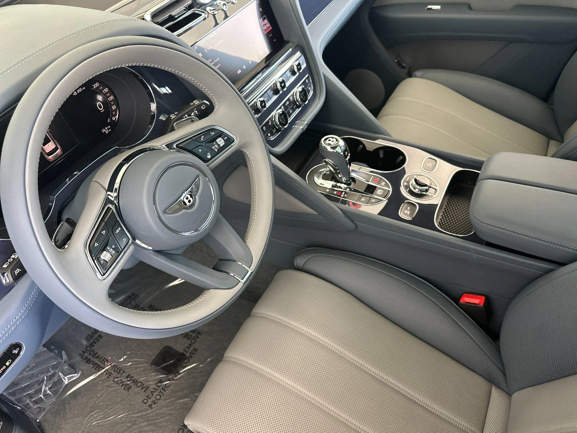 mph012_417416232_New_2026_Bentley_Bentayga_EWB_1777641541_0905158b4b