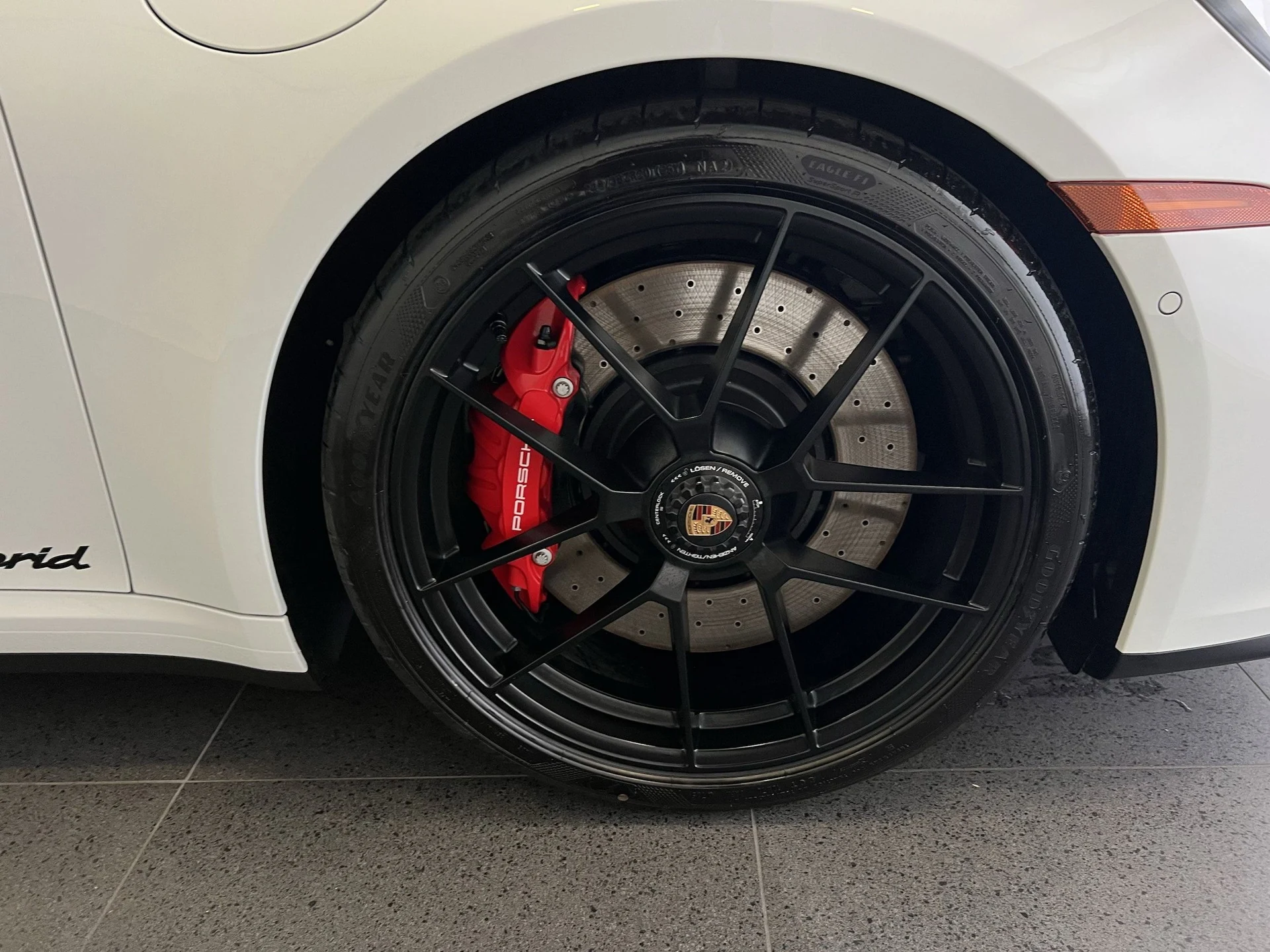 mph012_4174445170_d1d62993a7d09c647c4b86864f6b6848x_2c4c34f2f0