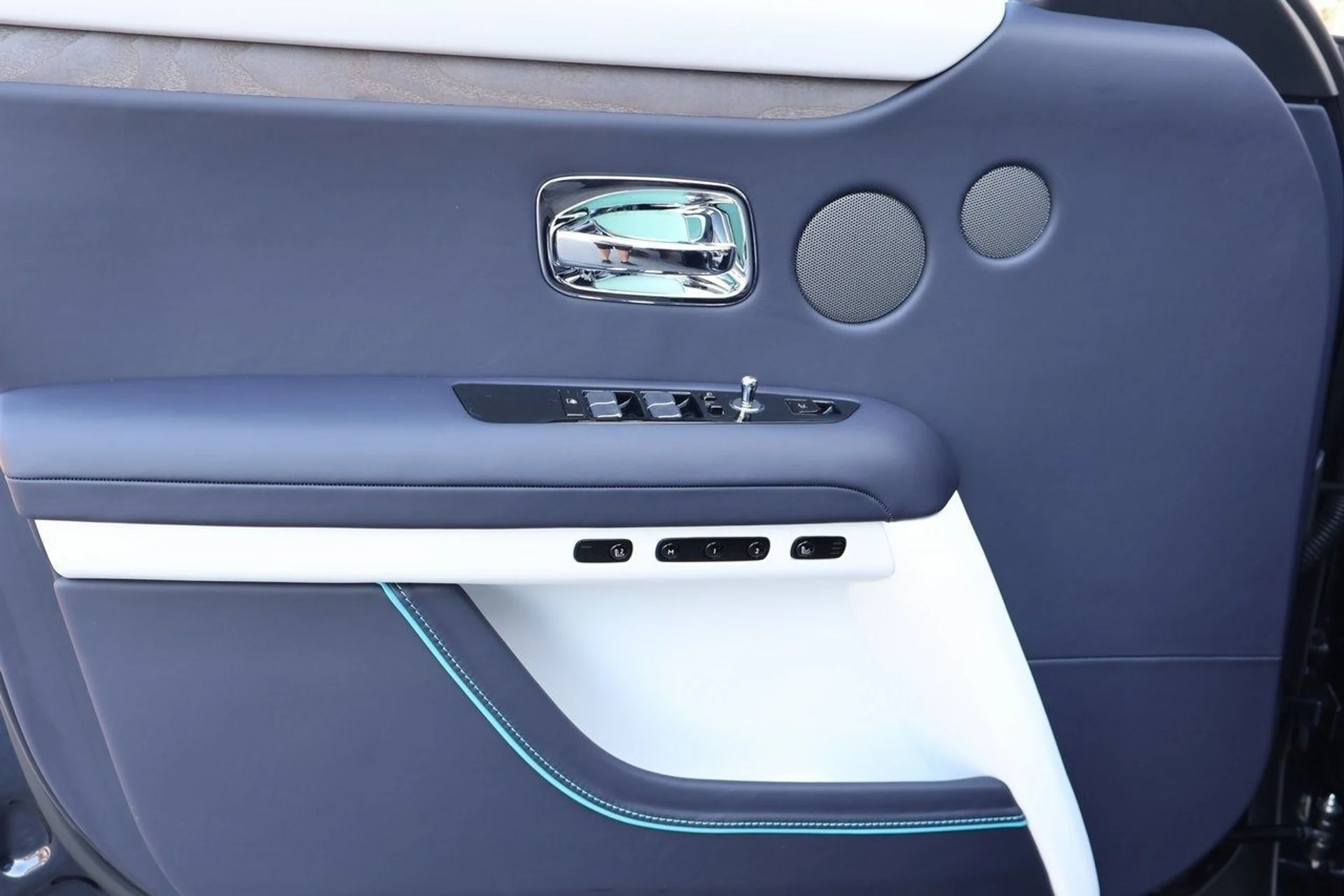 mph012_4175015979_13_d7e2b7bbf3