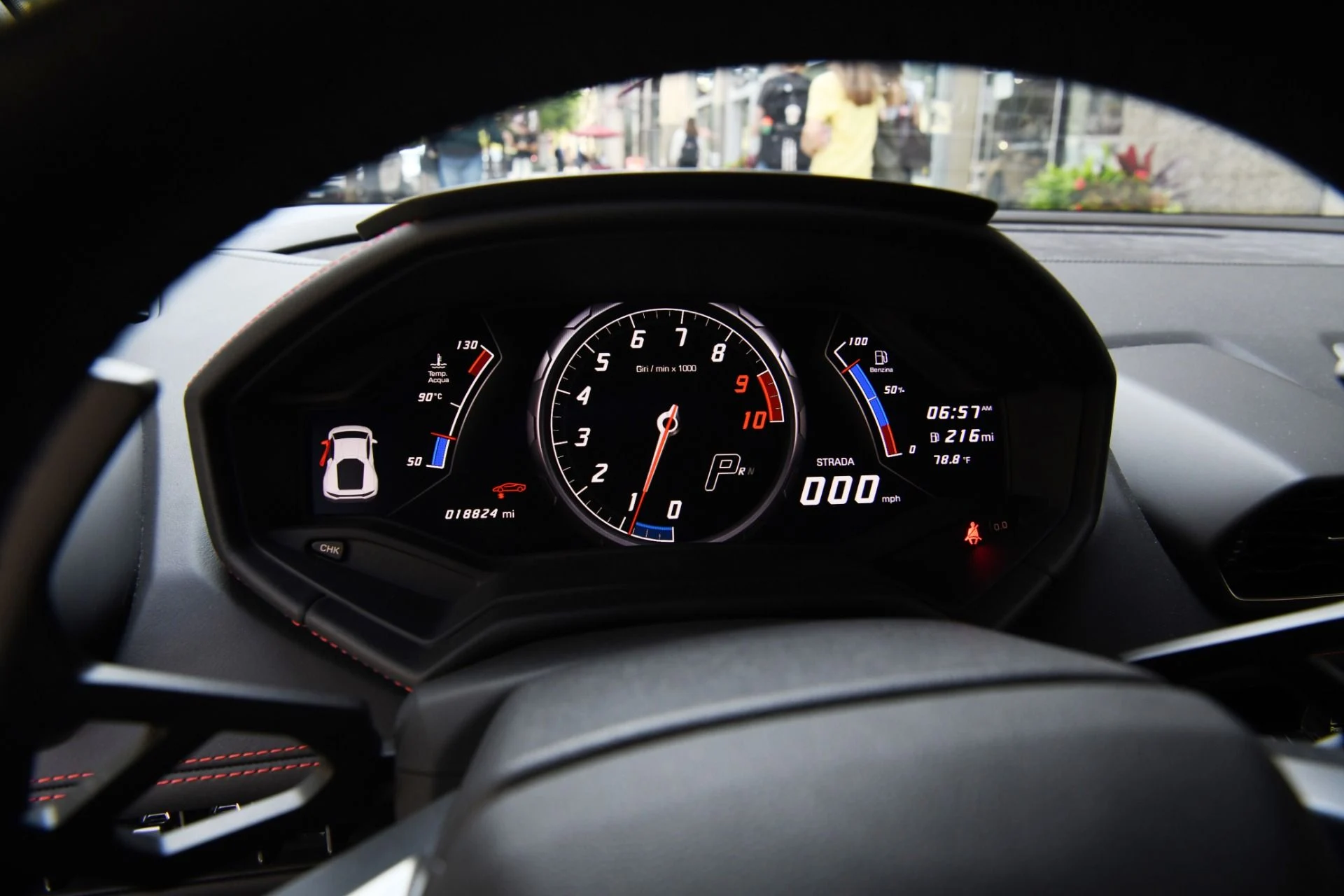 mph012_417522987_Used_2018_Lamborghini_Huracan_LP_580_2_1758056412_94b2fc9877