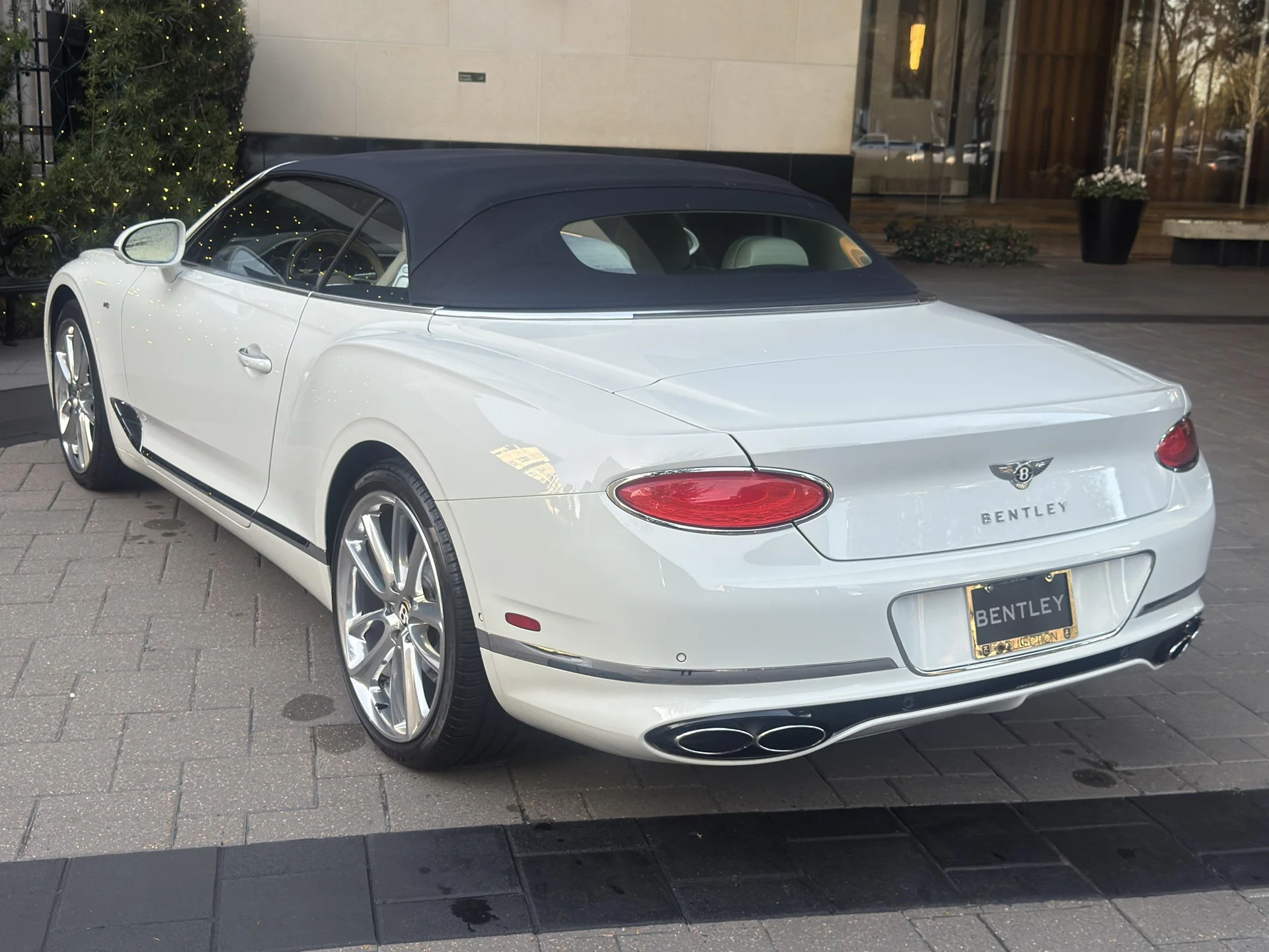 mph012_4176132811_485441356_6969d432bc0a0f72e0f0f169_39ffd34c42