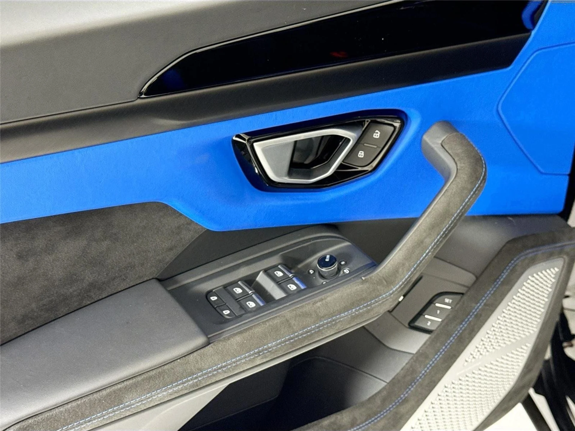 mph012_4179621233_1c4c92a55d469e6e6b0629cc6e8952db_70b548cc8c