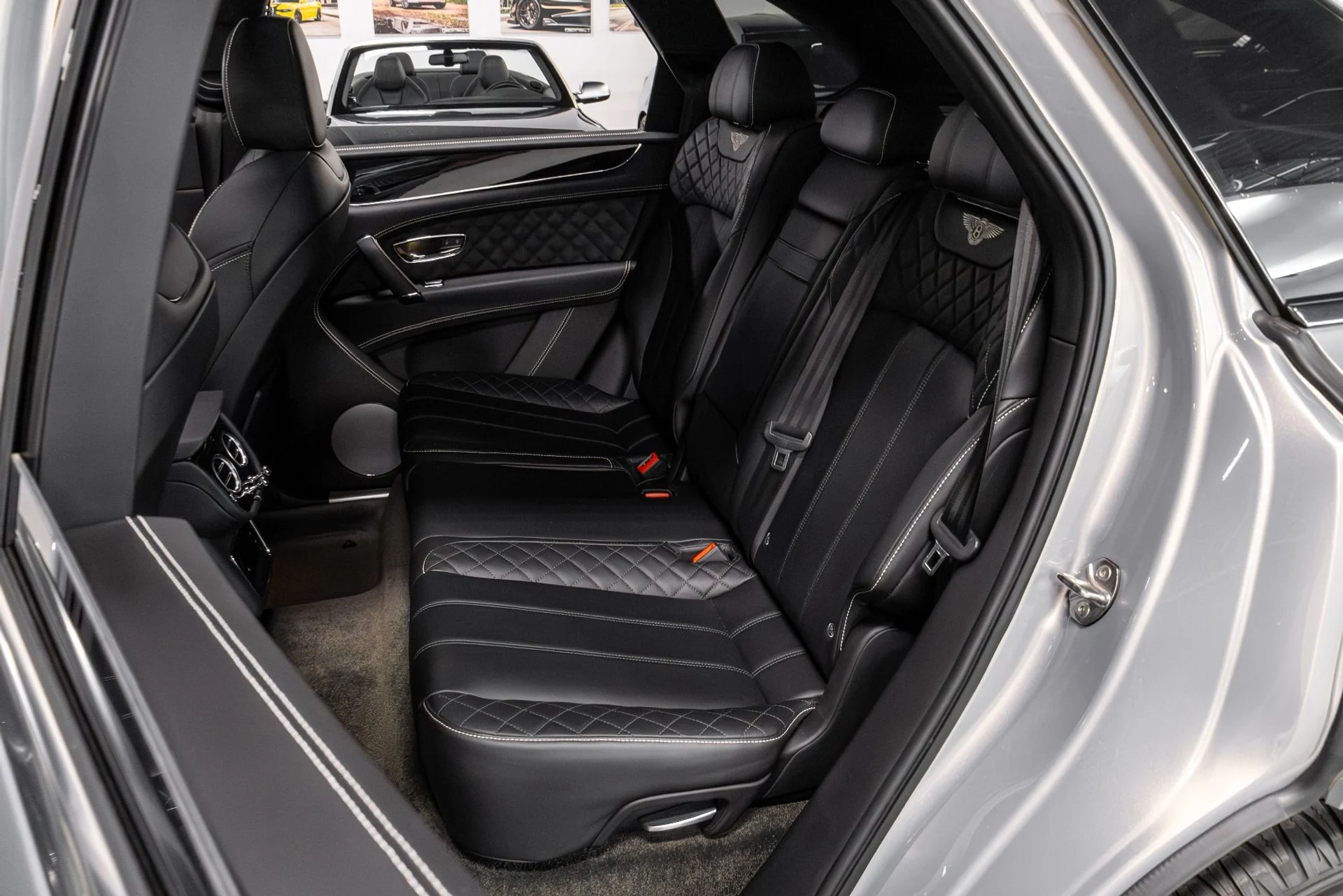 mph012_4179752589_Used_2017_Bentley_Bentayga_W12_1769451007_a15eece534