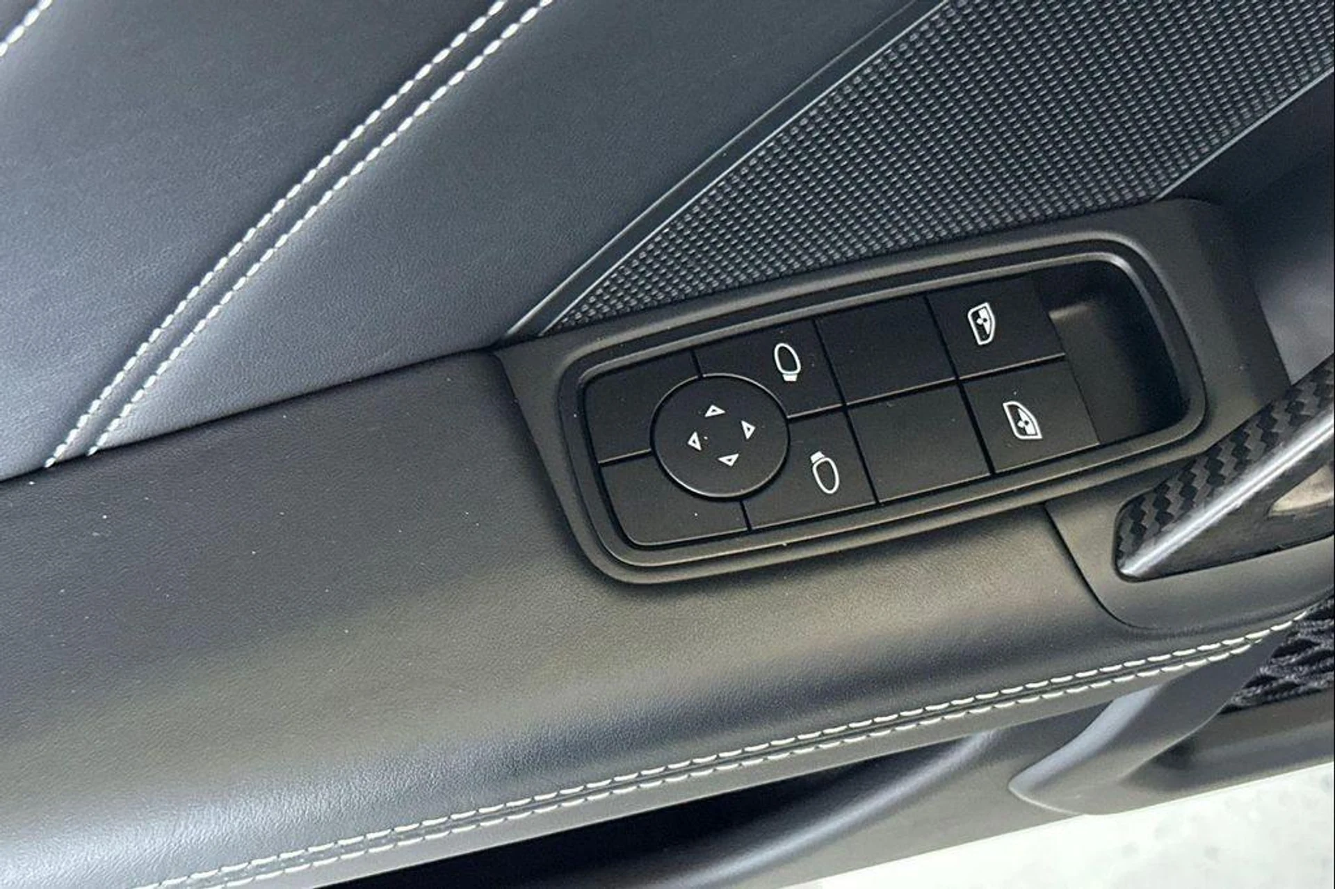 mph012_4180432605_c4wrh_MVK_Xd_TT_5o_S_Tty_Ds_M_y9n_Ss_5180ed7bbd