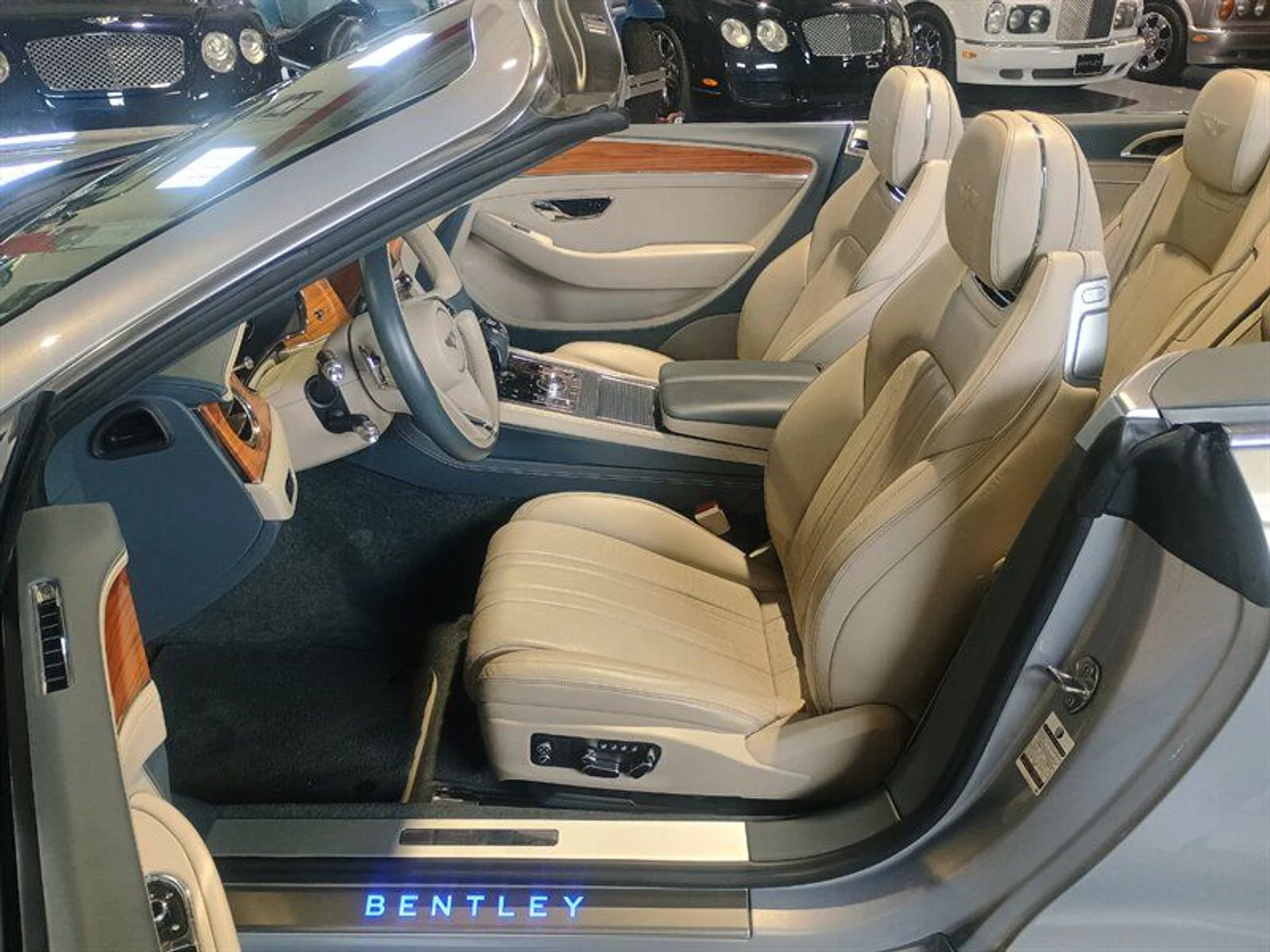 mph012_4190561703_9dcba78f05_800_dff47c76ab