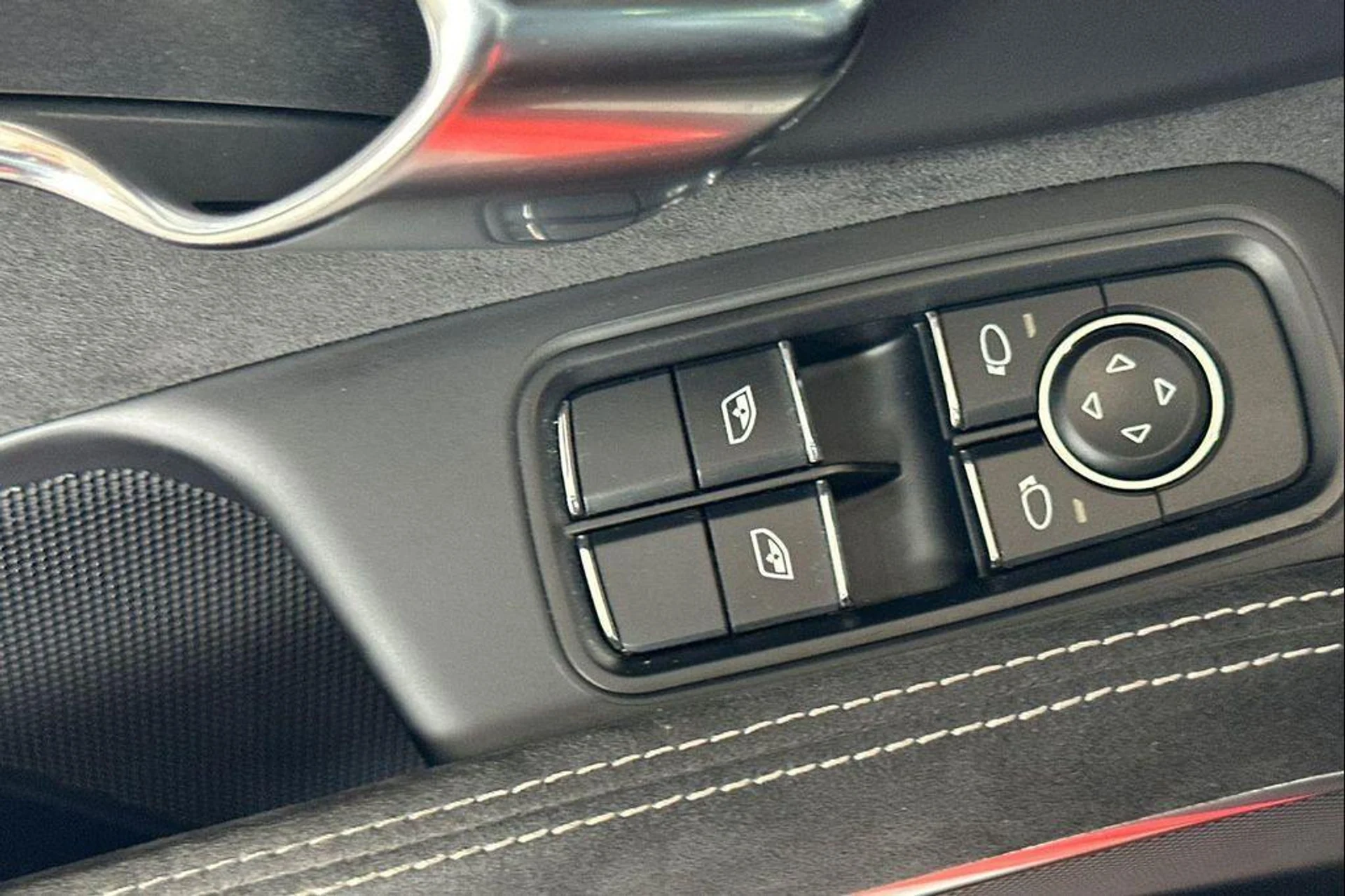 mph012_4197494353_e_Vip68z2_C_Uo_Ip_M_Iqqkdo_F_VK_WM_98cd319986