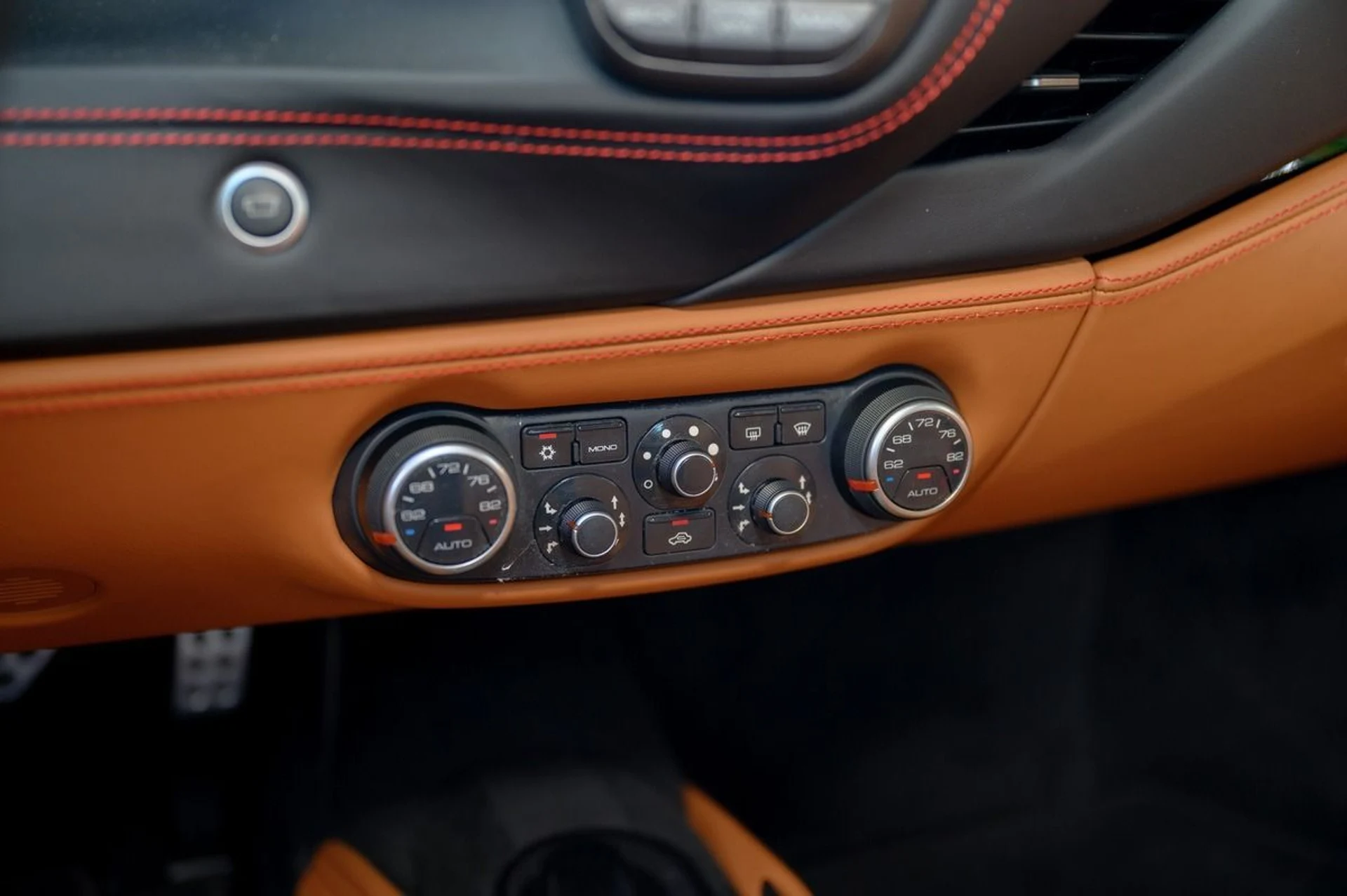 mph012_4203543383_Used_2017_Ferrari_488_GTB_1753314367_b280d35129