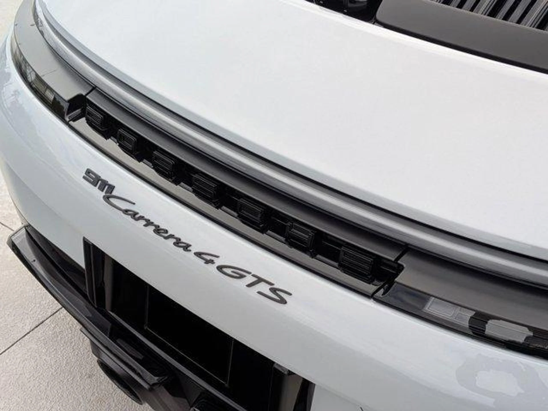 mph012_4203587463_Ff_F3_ZHA_7tnp2rg_Q_Zf_H_Sc_MQ_Xar_A_8b09a36e02