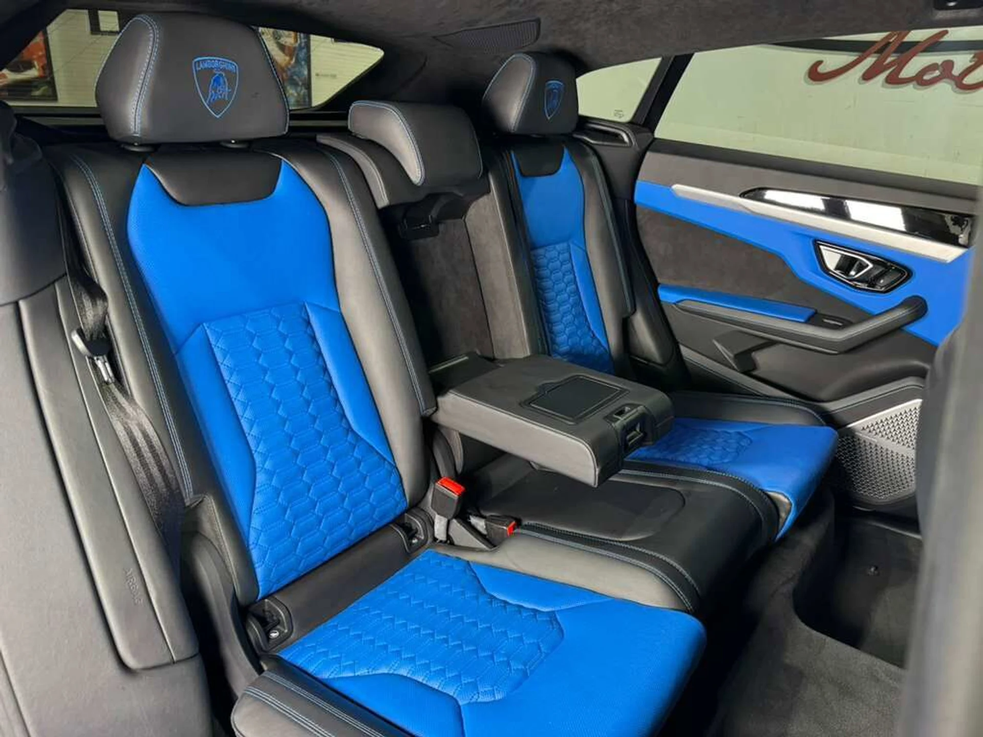 mph012_4206572399_3cc00830faf2164a18f9bb5c607ad20b_970681ce9d