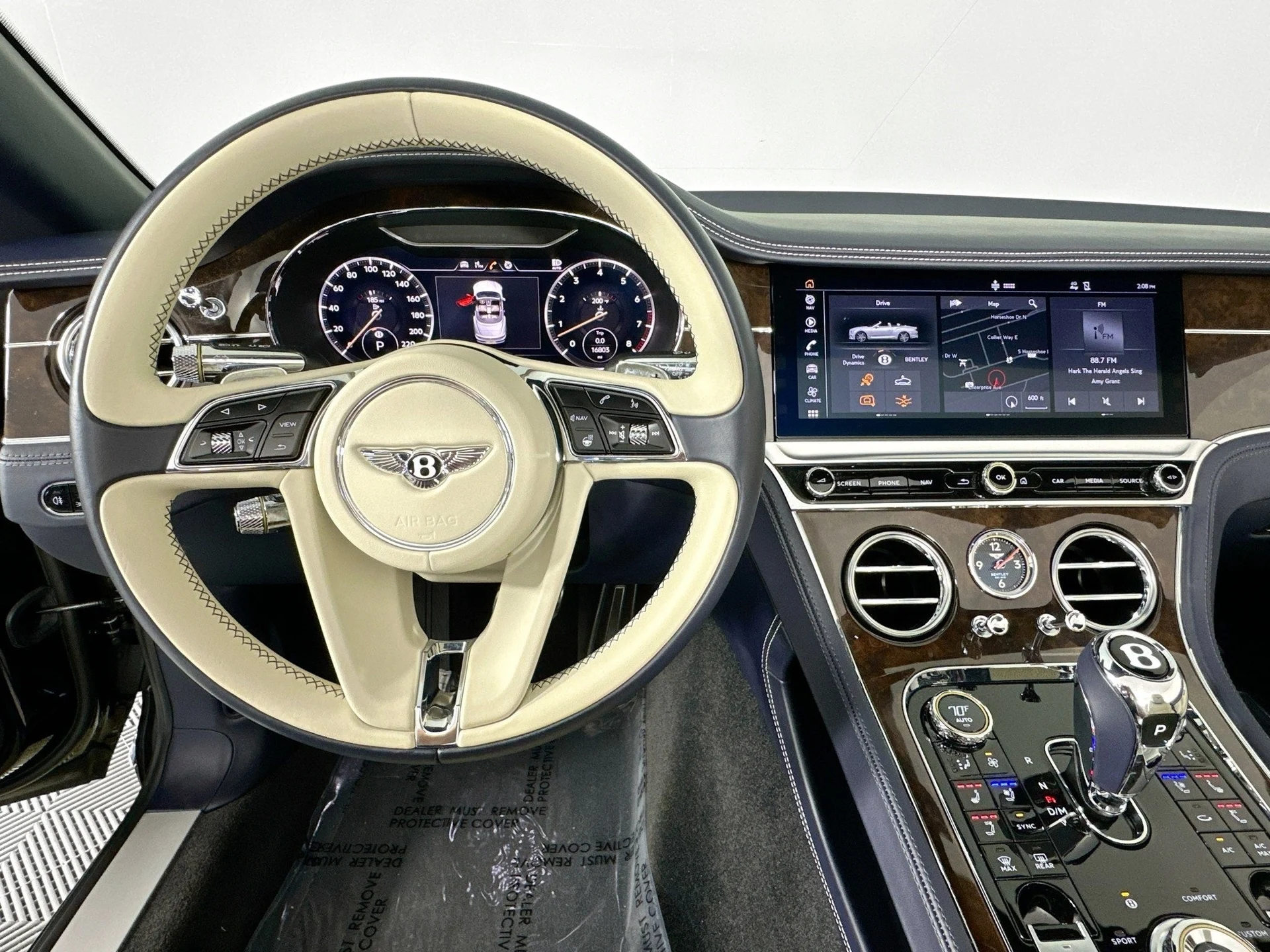 mph012_4209229822_13_5754401dd0