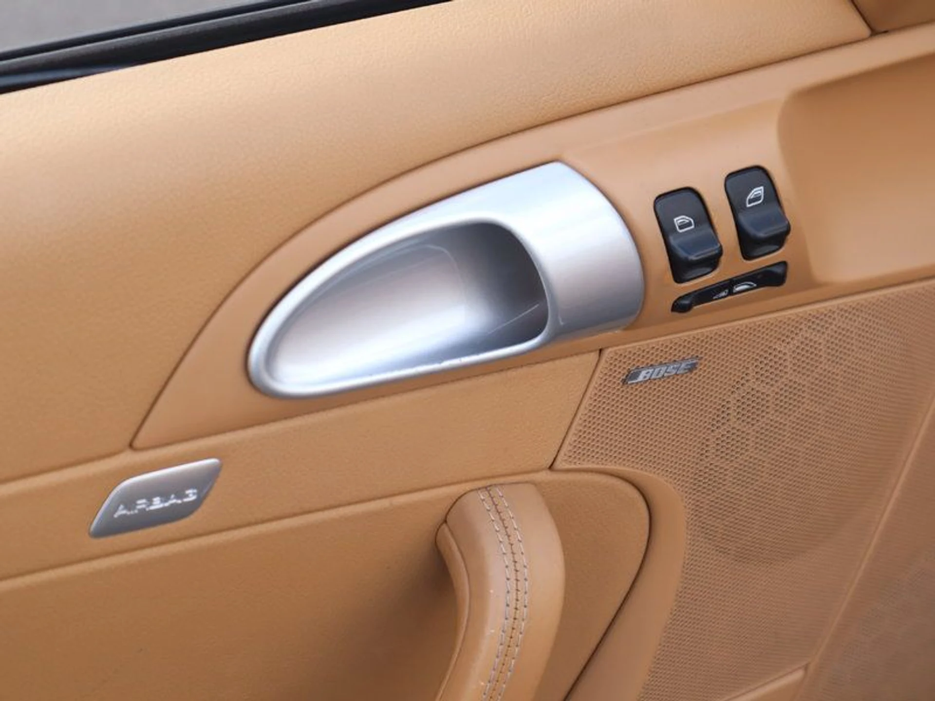 mph012_4215951387_37864176_08754_aa5e120b85378374adc1bc32b64e82e1_a2f5f35f7e