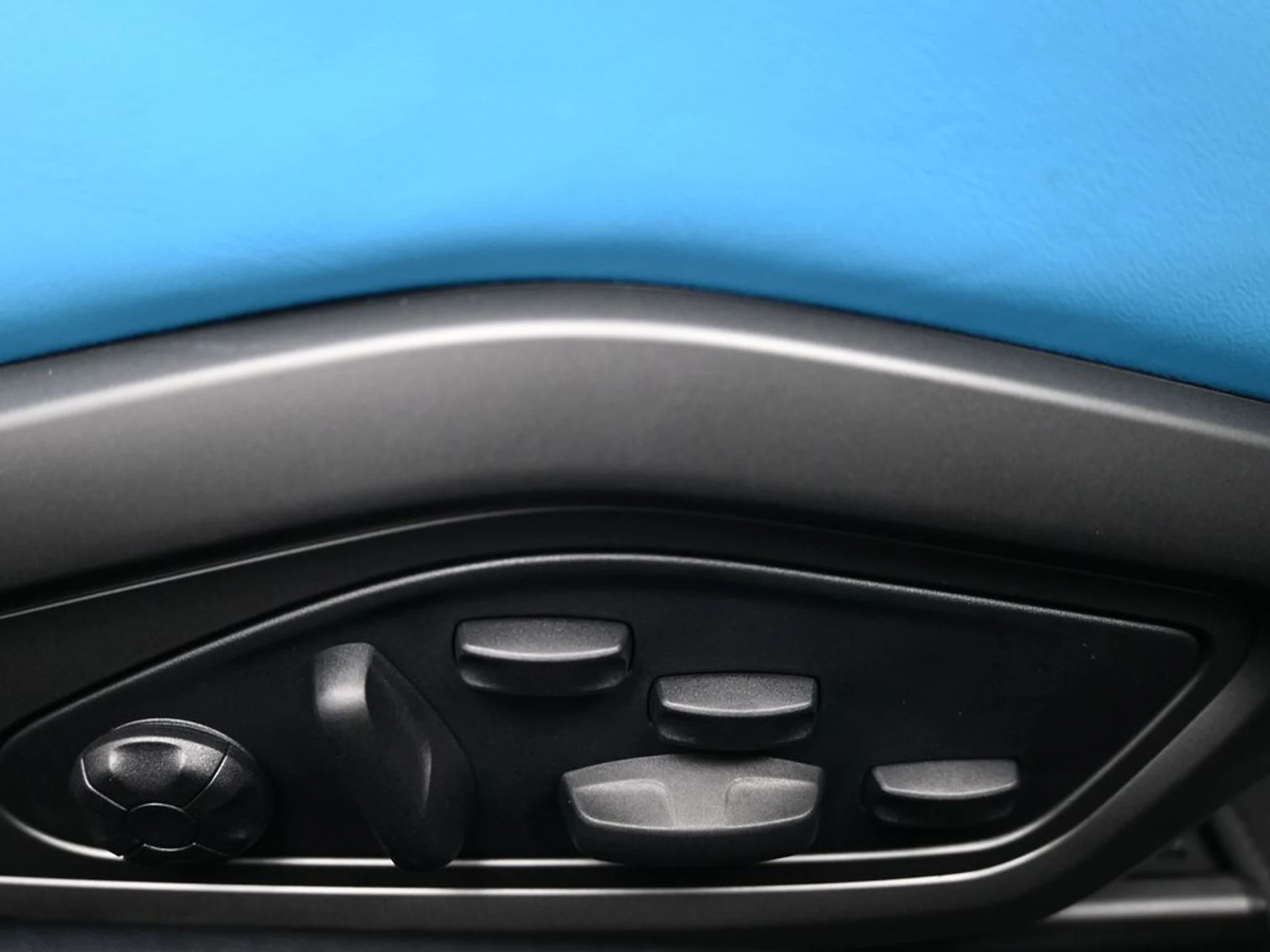 mph012_4218534365_7e77e3e531a85c945aa581a0a547c1d4x_4670caaa63