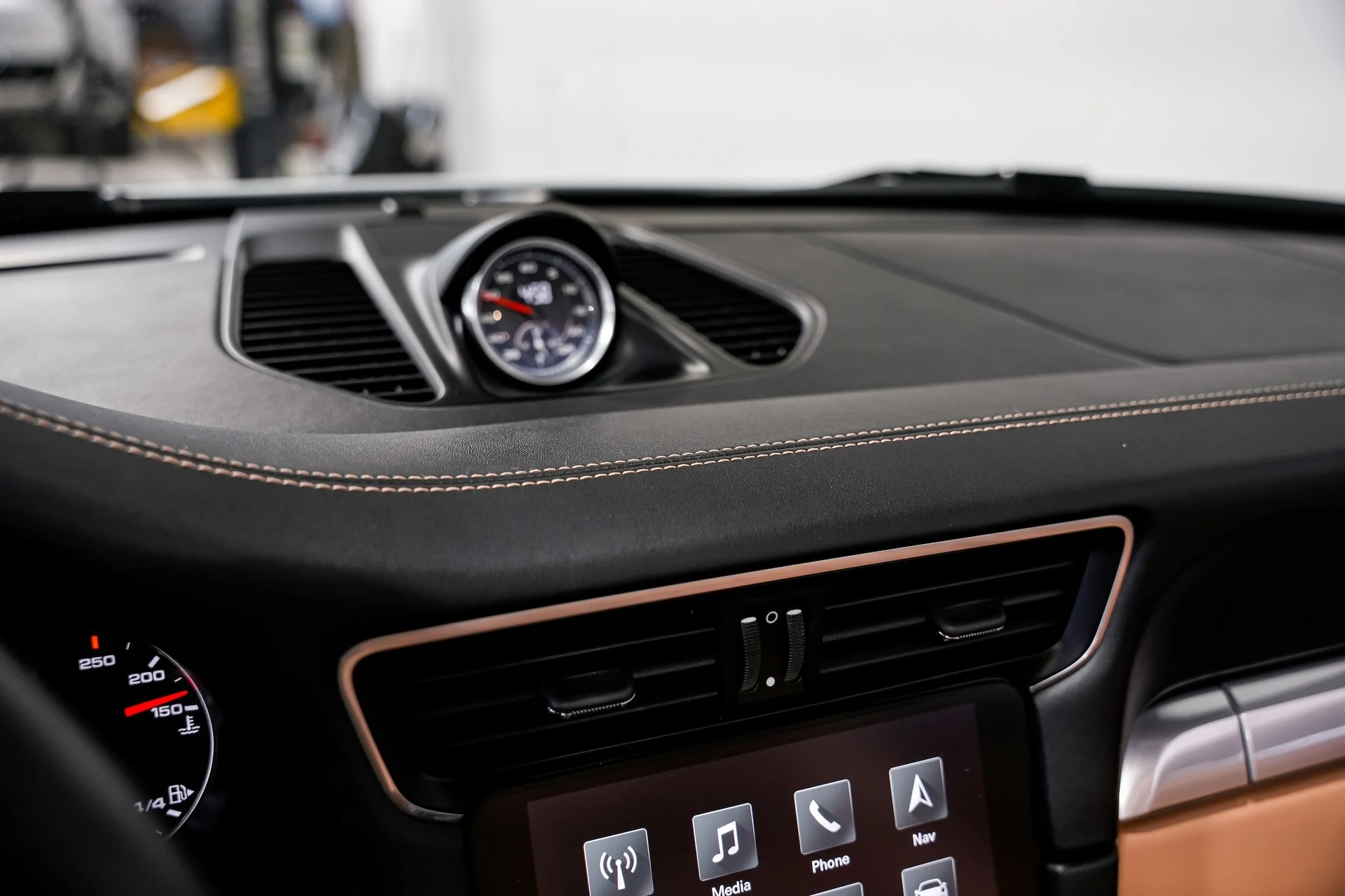 mph012_4222137914_b1be13475649c13abd72cfb3eaf4f62ax_37d24cb78f