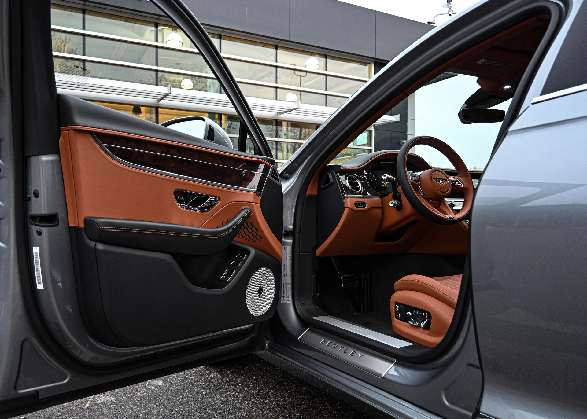 mph012_4225240958_9be79c76_c7e2_4762_8189_87538afe46ca_3854d42cba