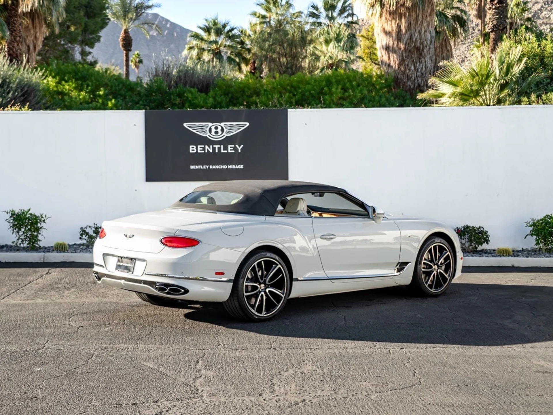 mph012_4229578531_13_e50429678b