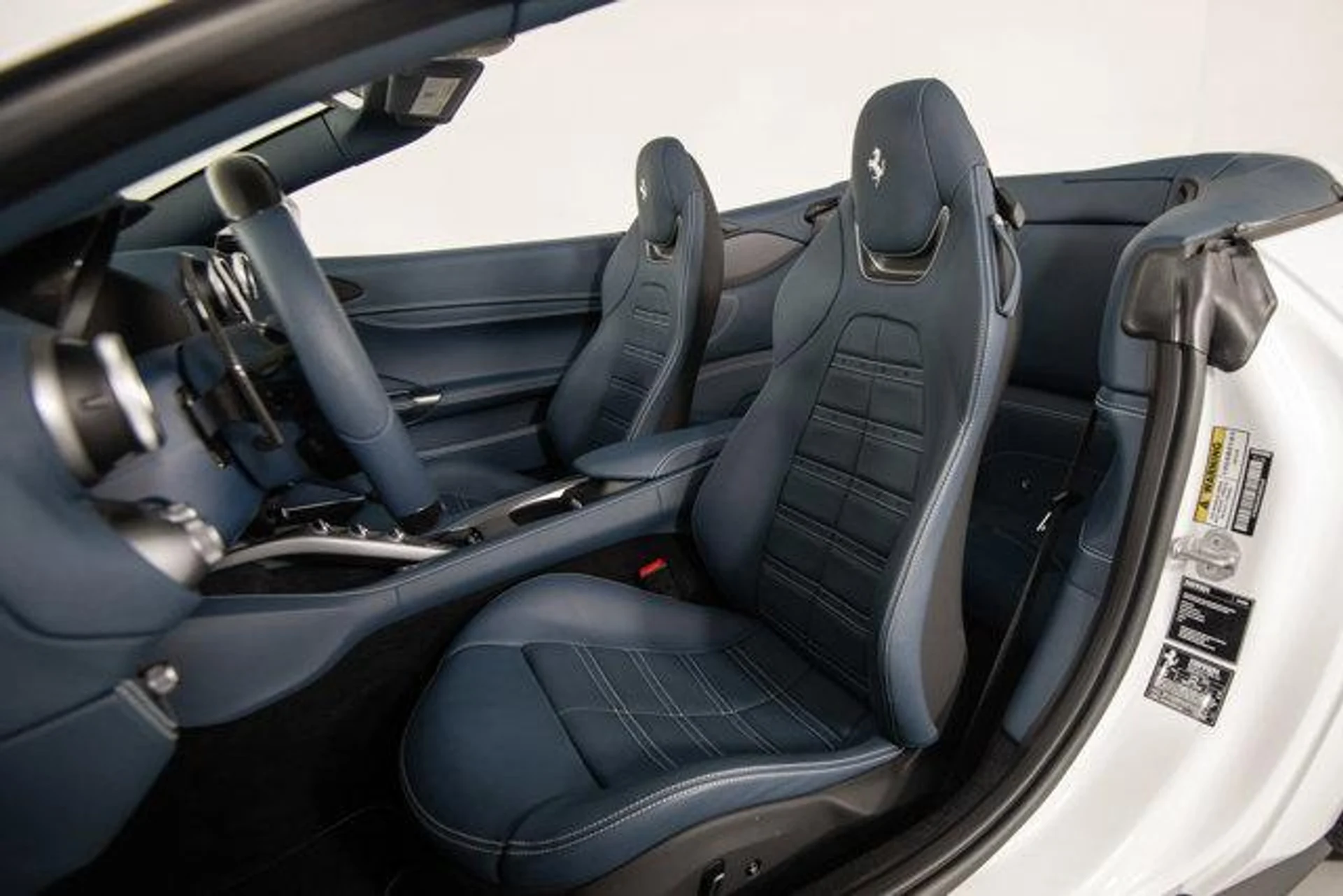 mph012_4231892892_Bl_FLZP_1_Bt_XF_8ju7v_N_Hs_Ih_Mj6cd_E_98cb5ff783