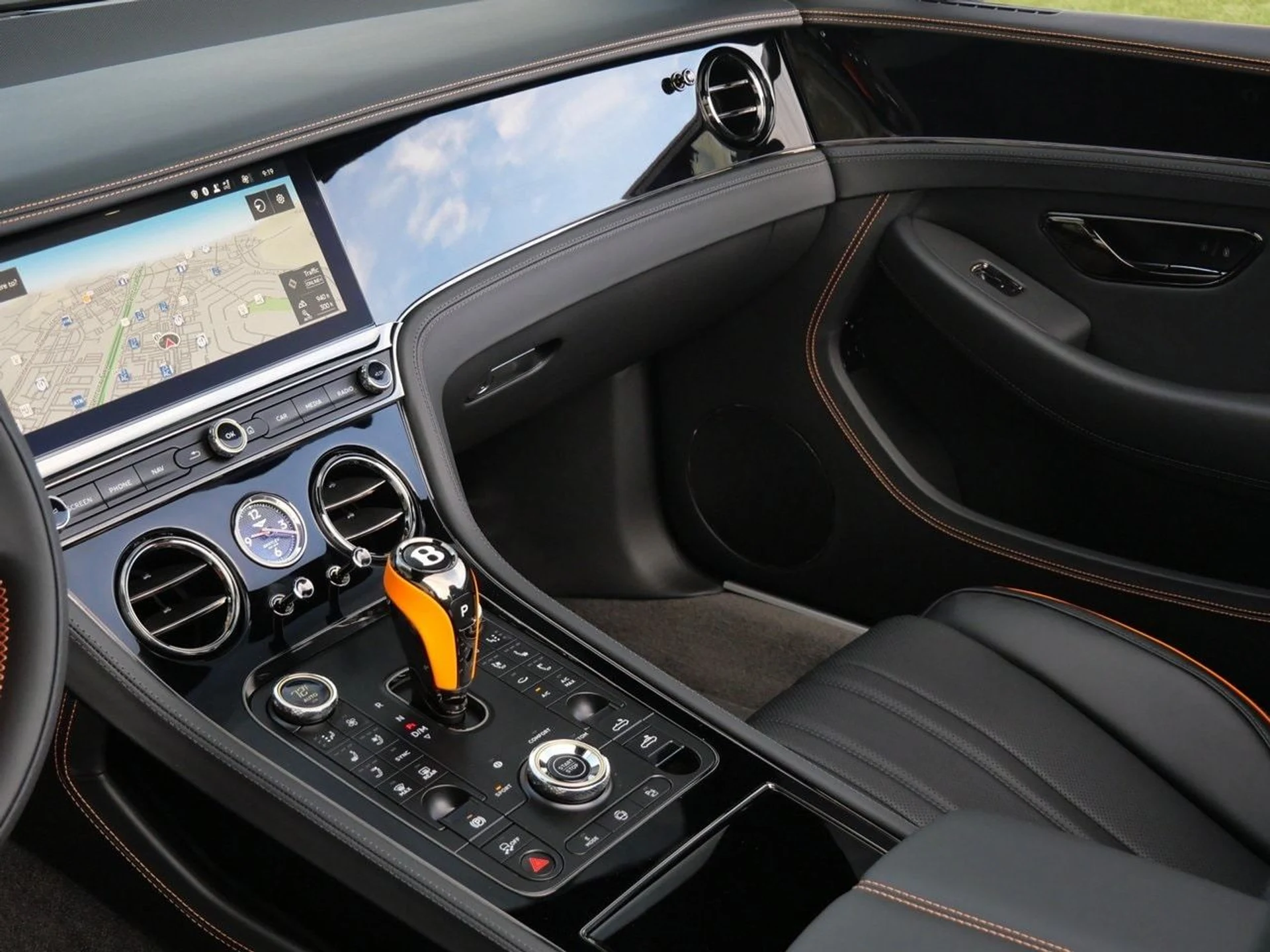 mph012_4234779213_08cc0478ff3add78a5191dfde96b5c20x_e0176cdcfb