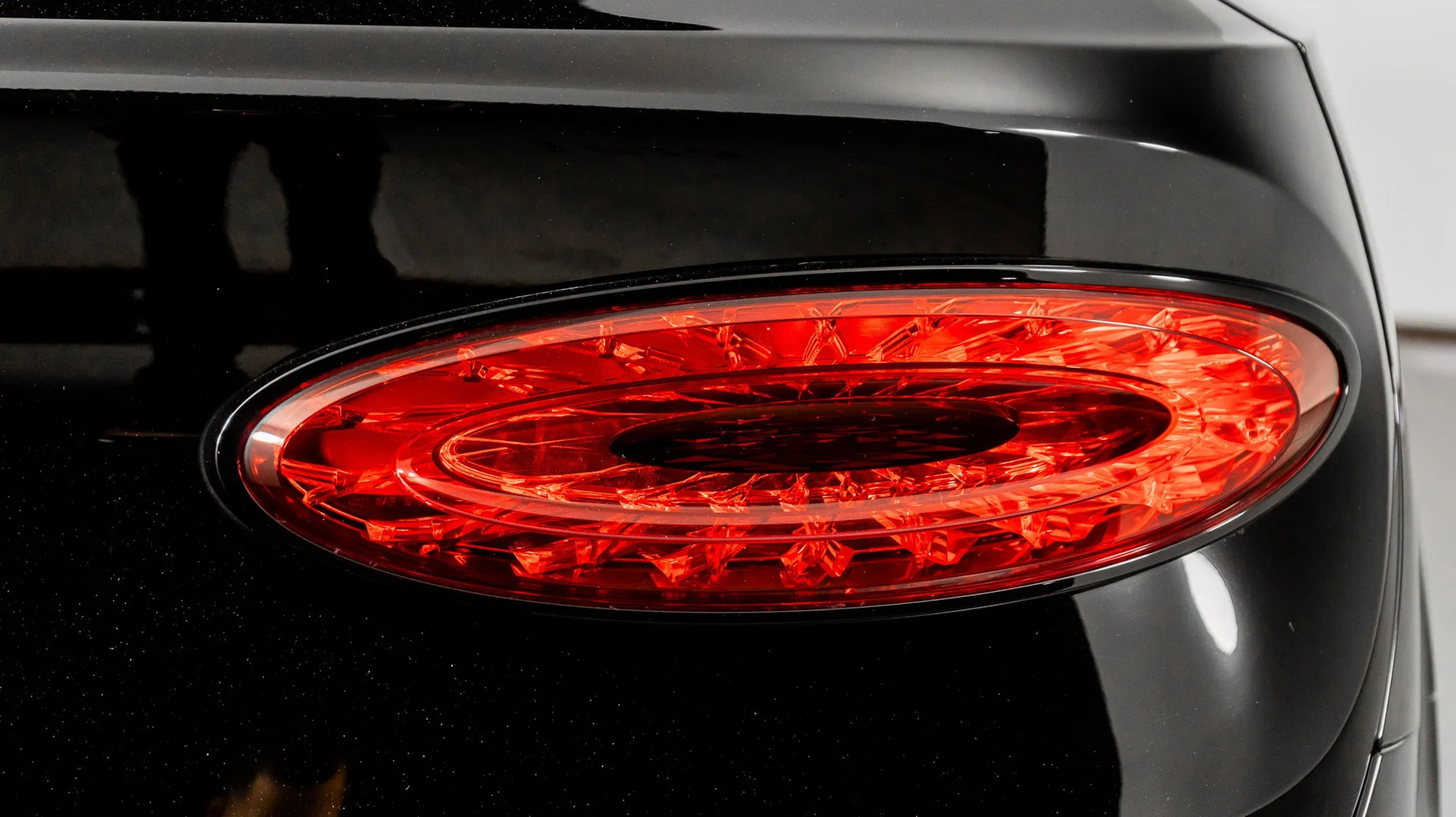 mph012_4235584159_content_homenetiol_com_2001243_2130496_0x0_d125d80130ed4bb1a3606dff2a008ab7_a42c8fd27d